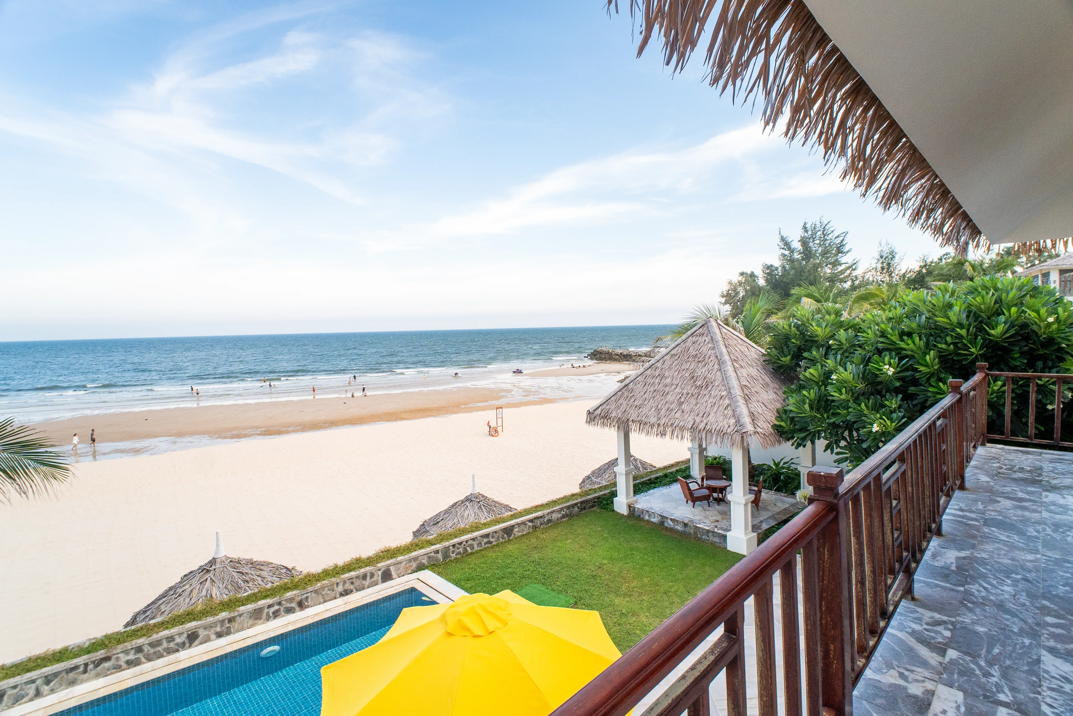 ALLEZBOO BEACH RESORT & SPA