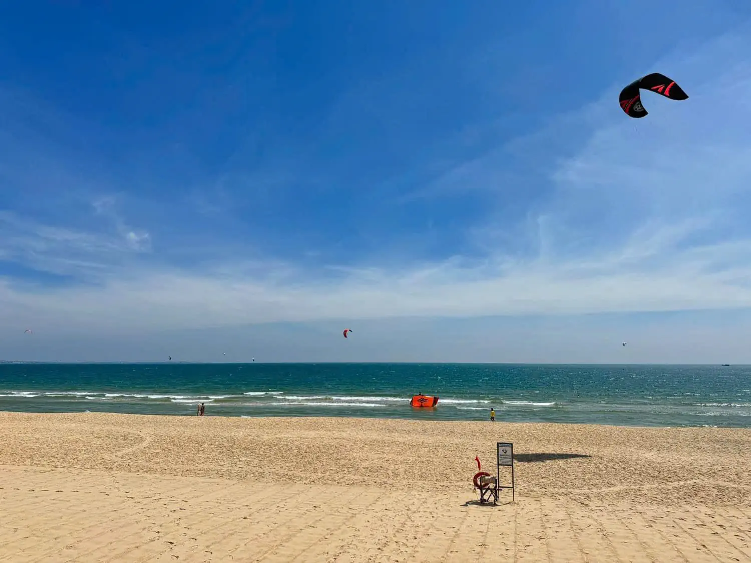 ALLEZBOO BEACH RESORT & SPA