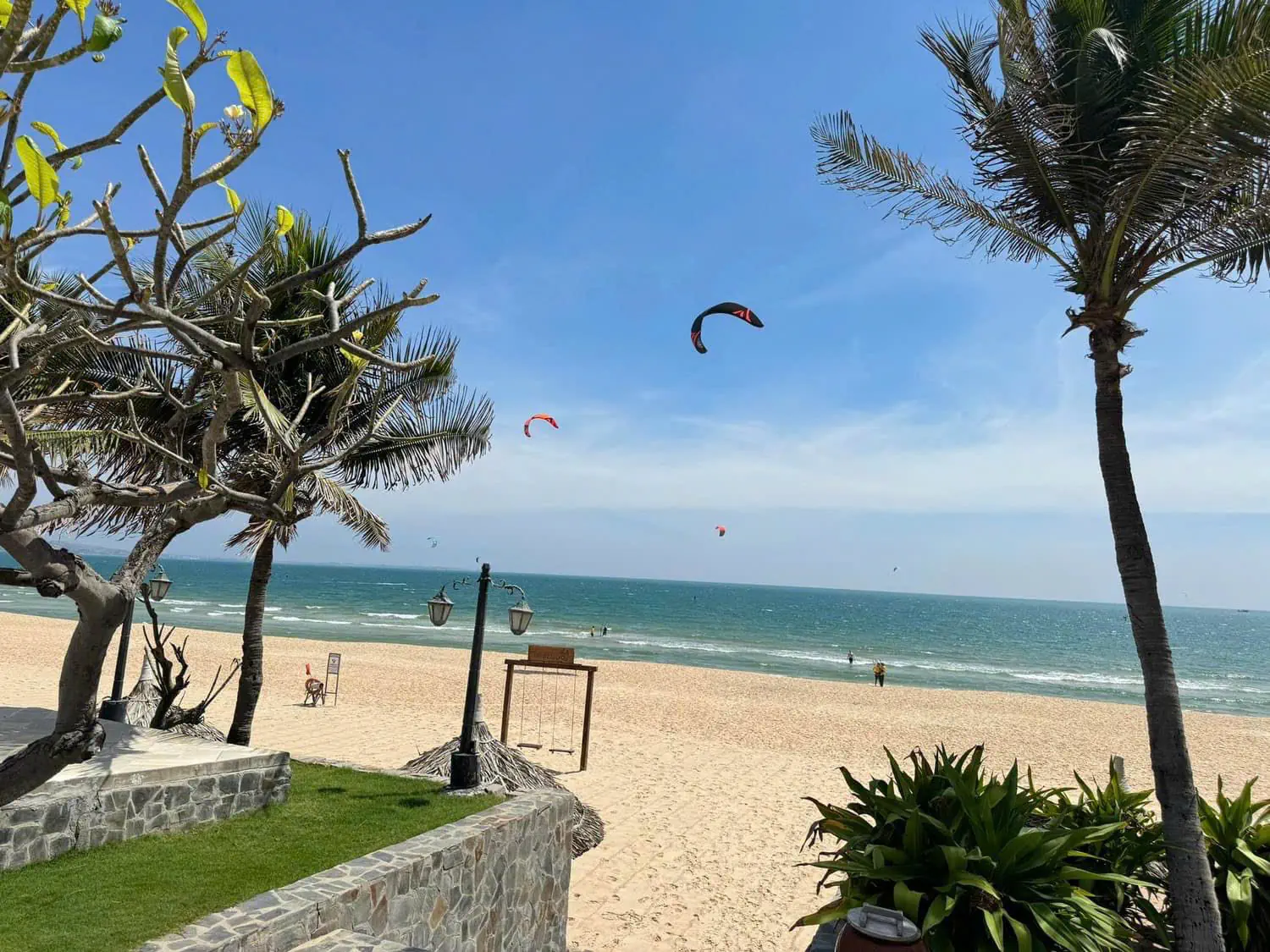 ALLEZBOO BEACH RESORT & SPA
