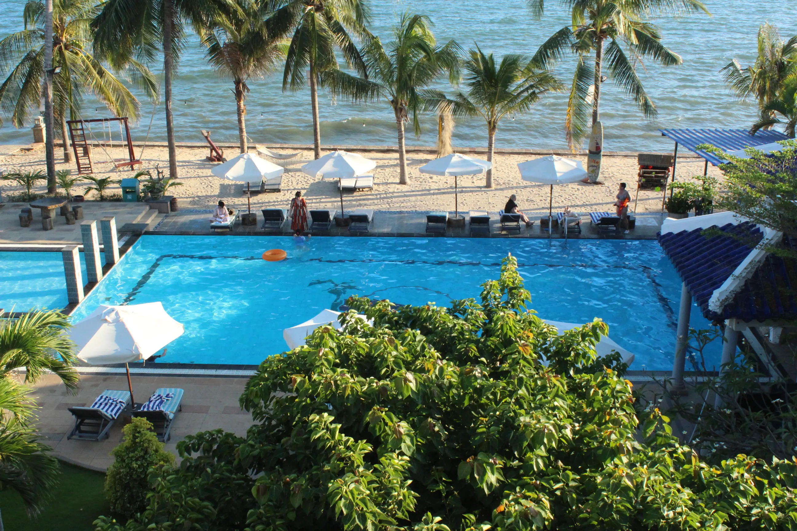 DYNASTY MUI NE BEACH RESORT