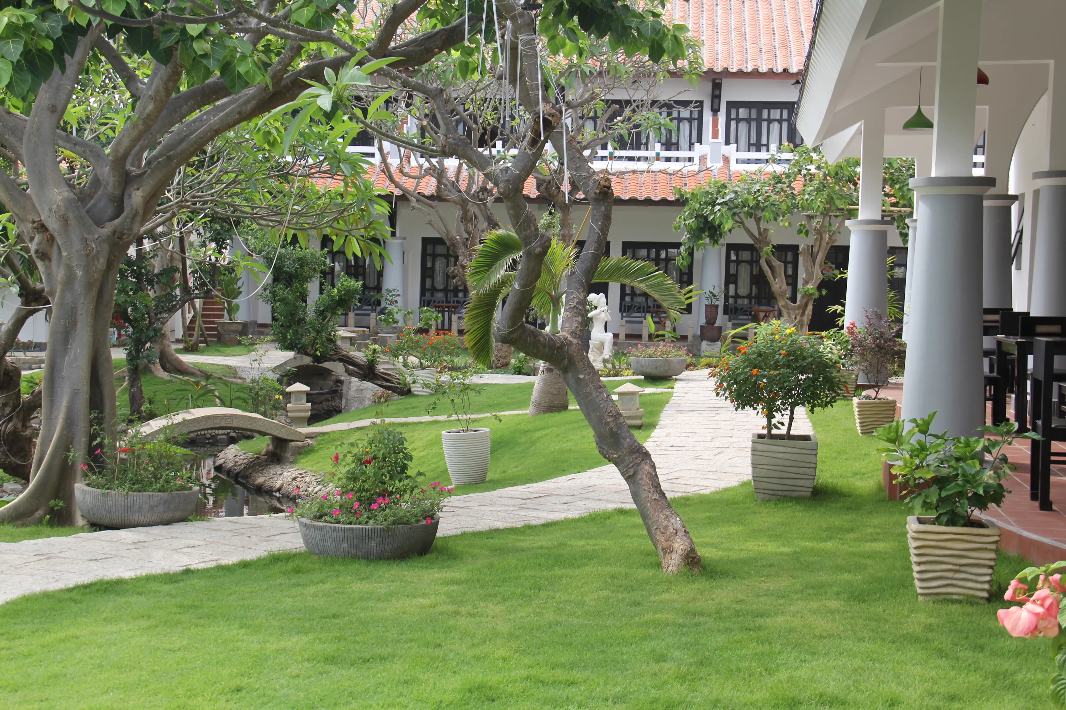 DYNASTY MUI NE BEACH RESORT