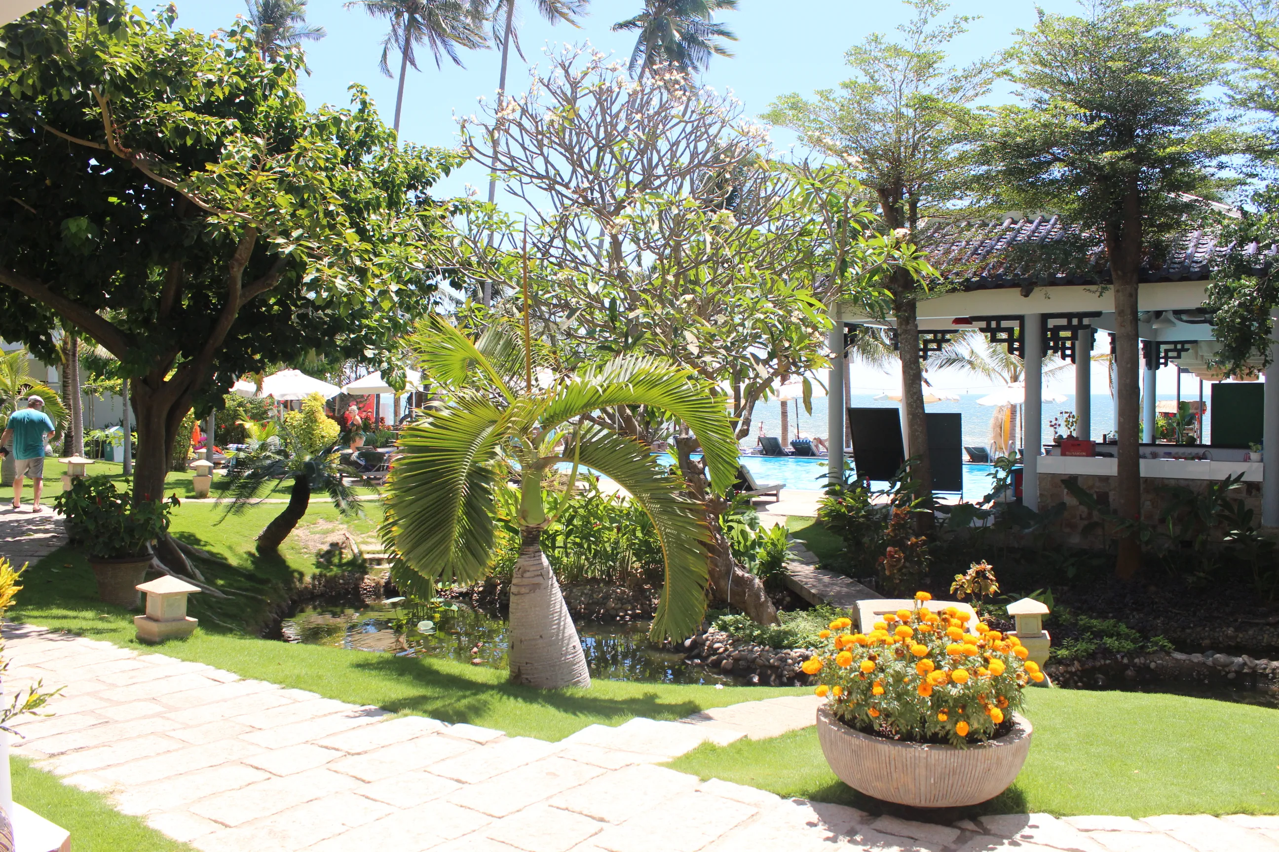 DYNASTY MUI NE BEACH RESORT