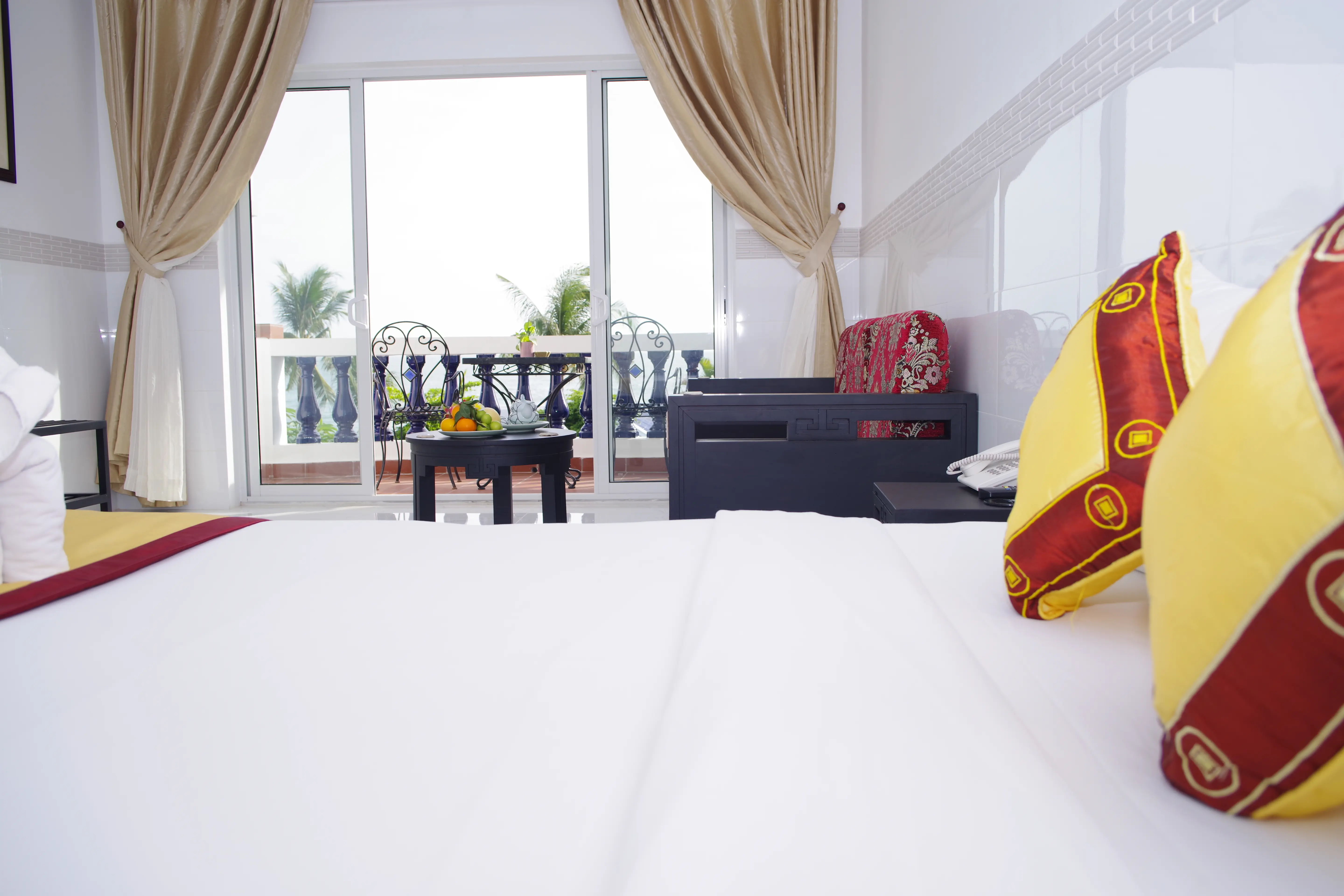 DYNASTY MUI NE BEACH RESORT