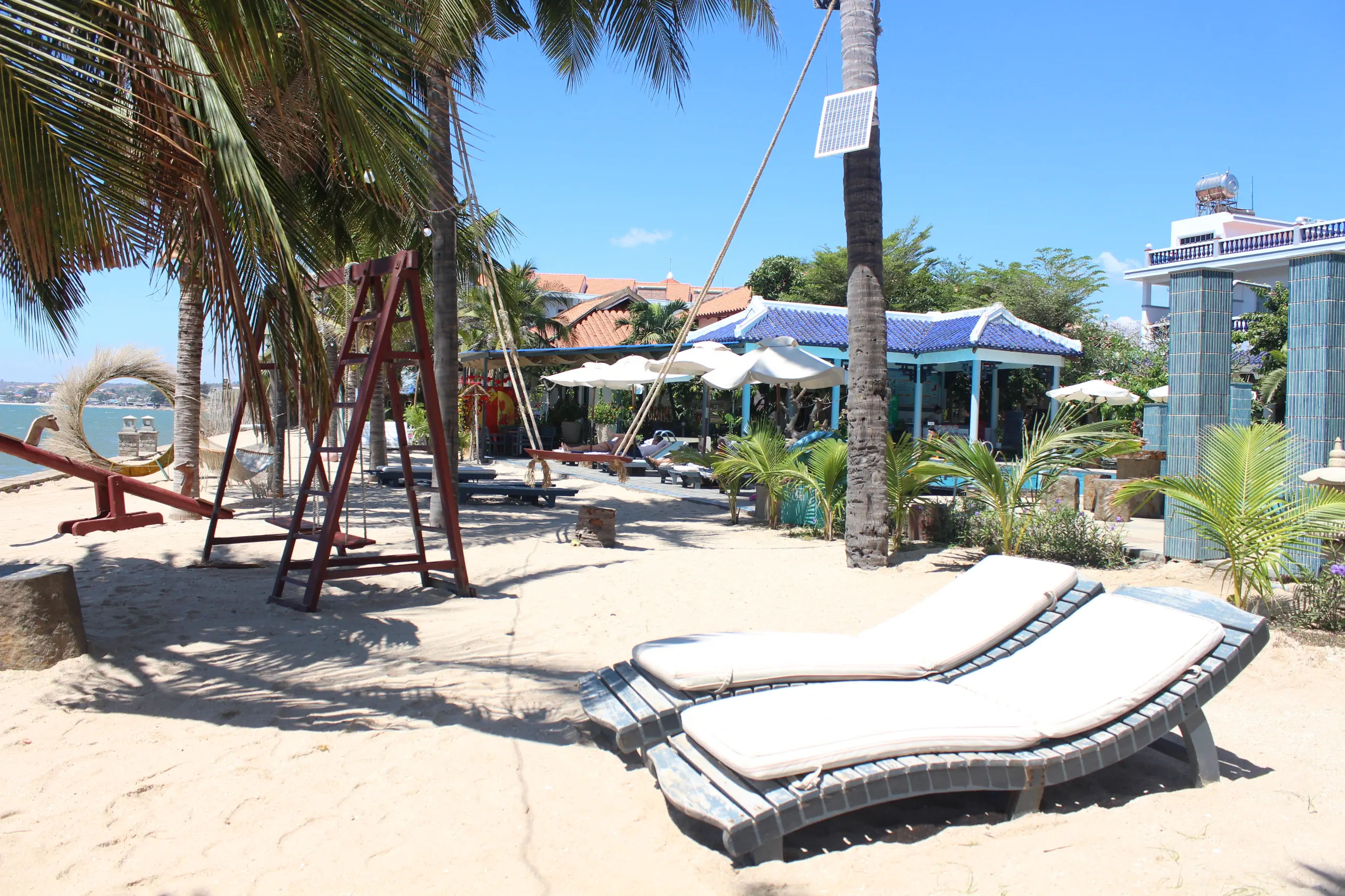 DYNASTY MUI NE BEACH RESORT