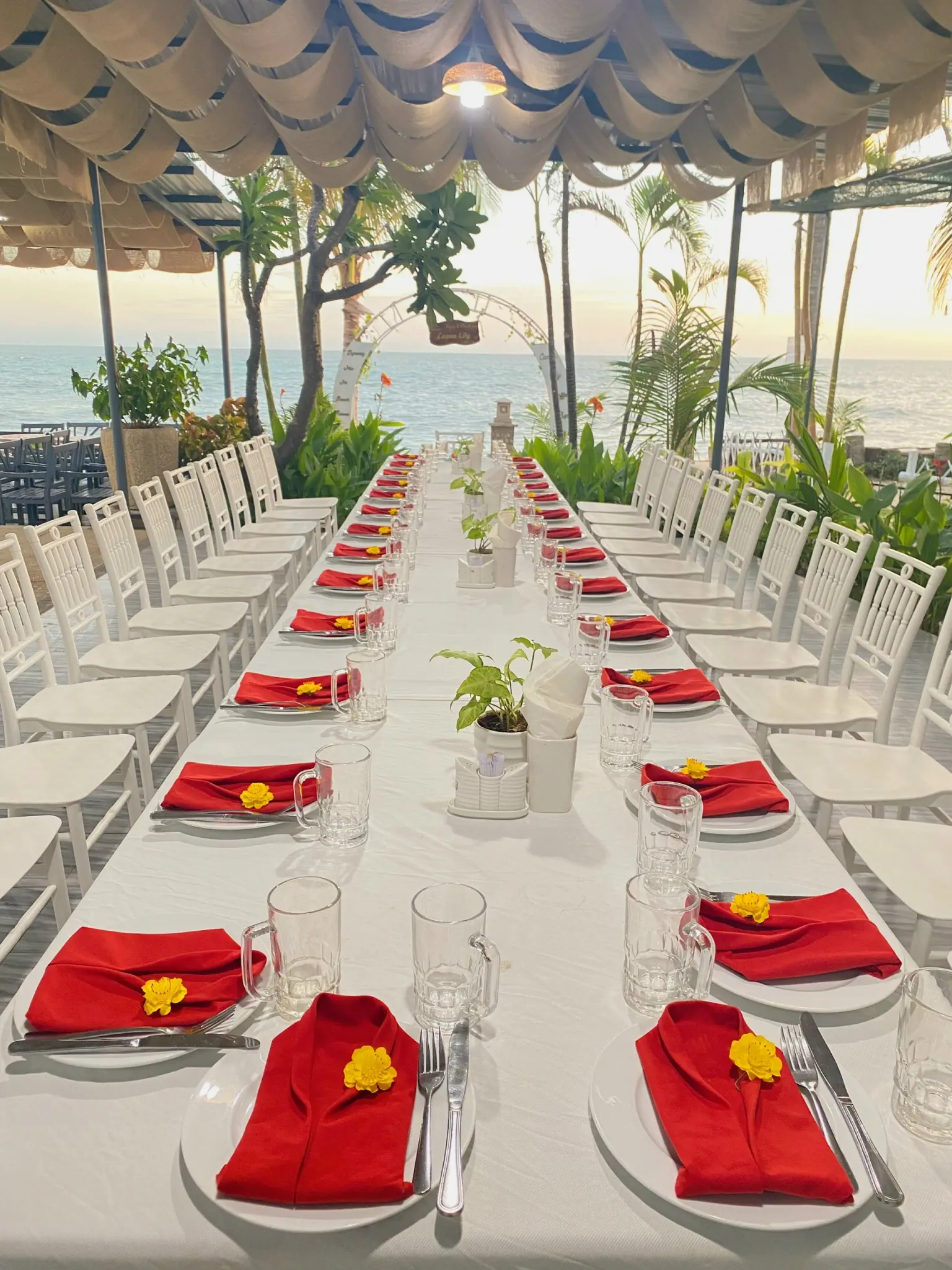 DYNASTY MUI NE BEACH RESORT