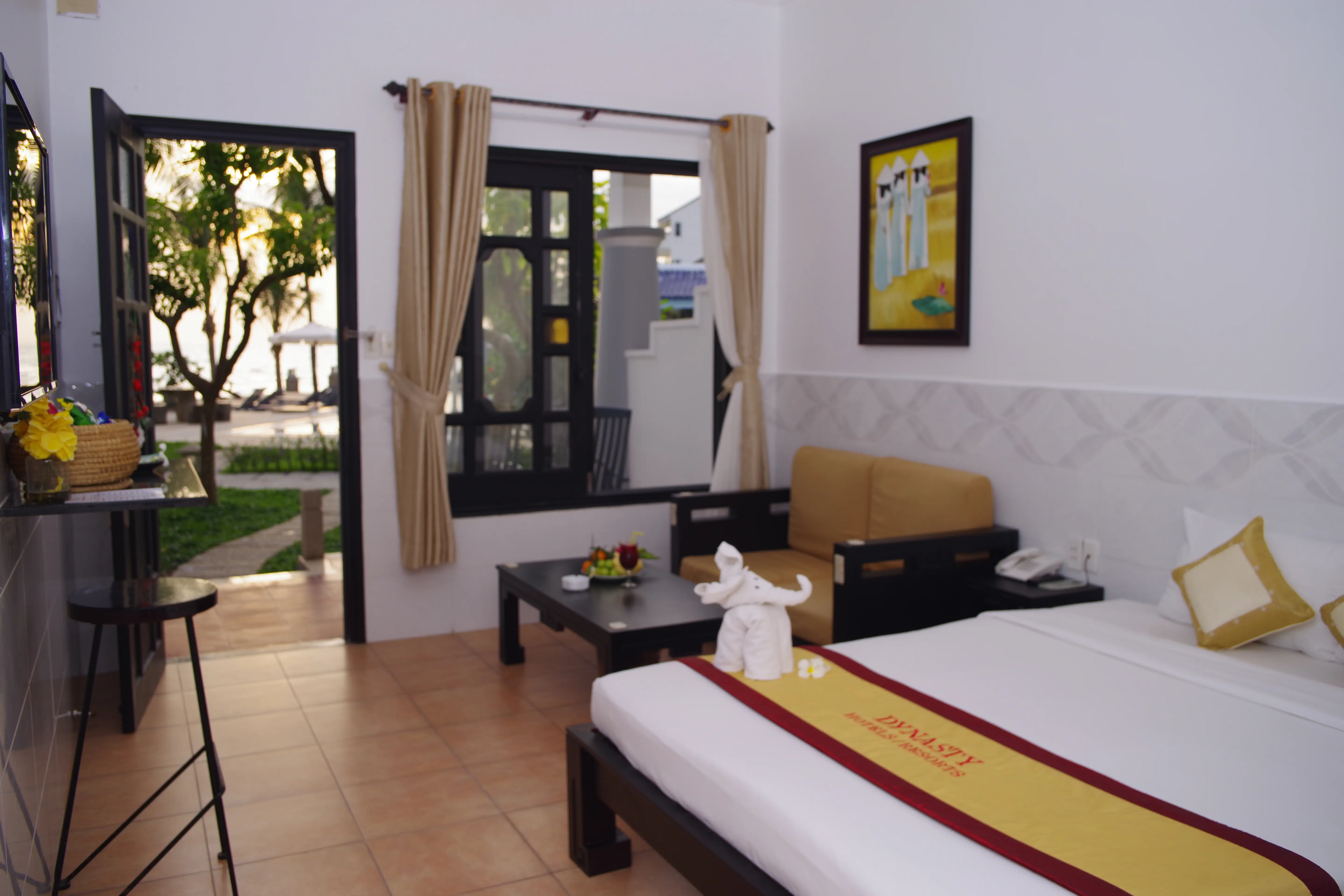 DYNASTY MUI NE BEACH RESORT