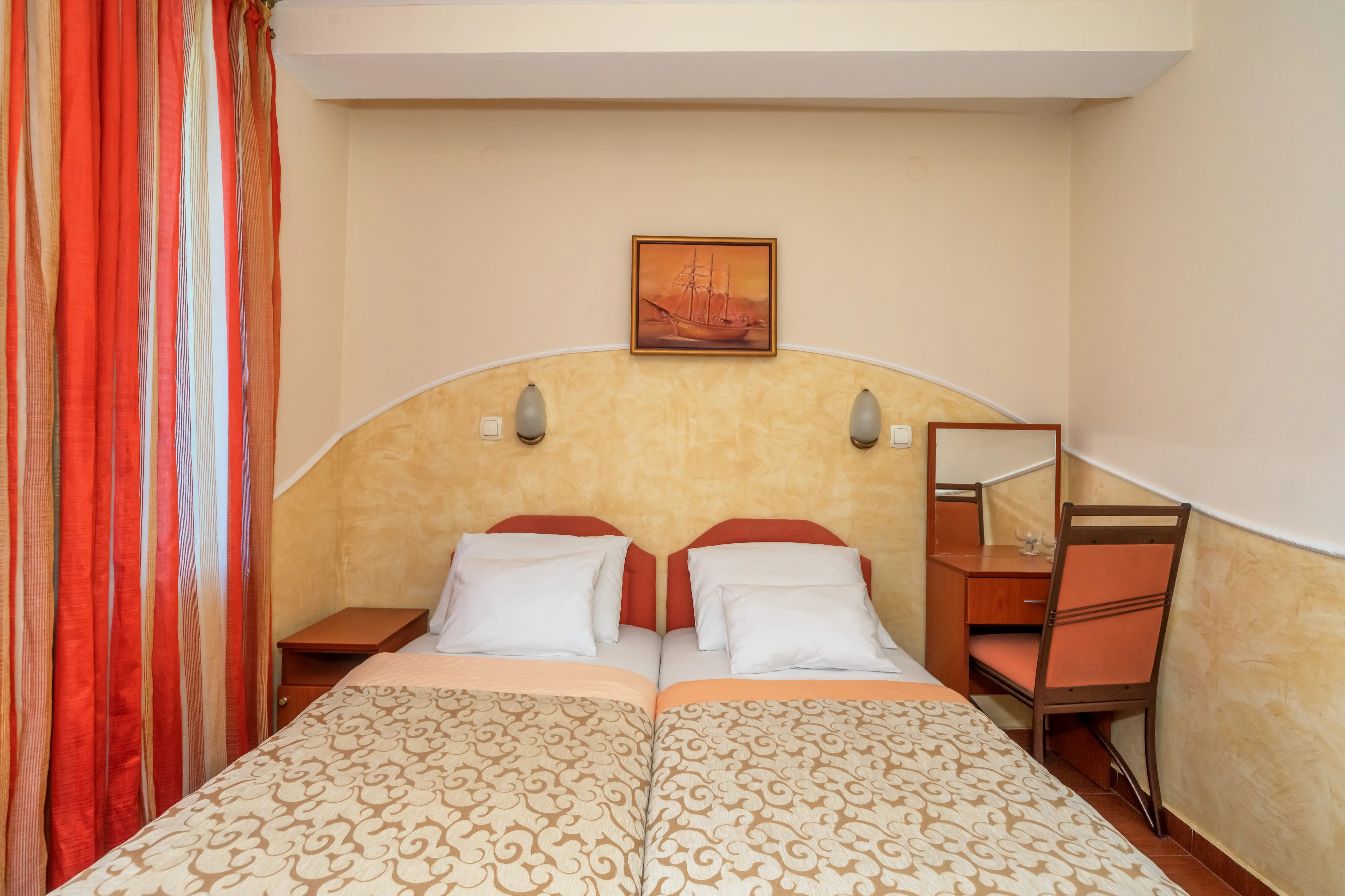 POD LOZOM ROOMS & APARTMENTS