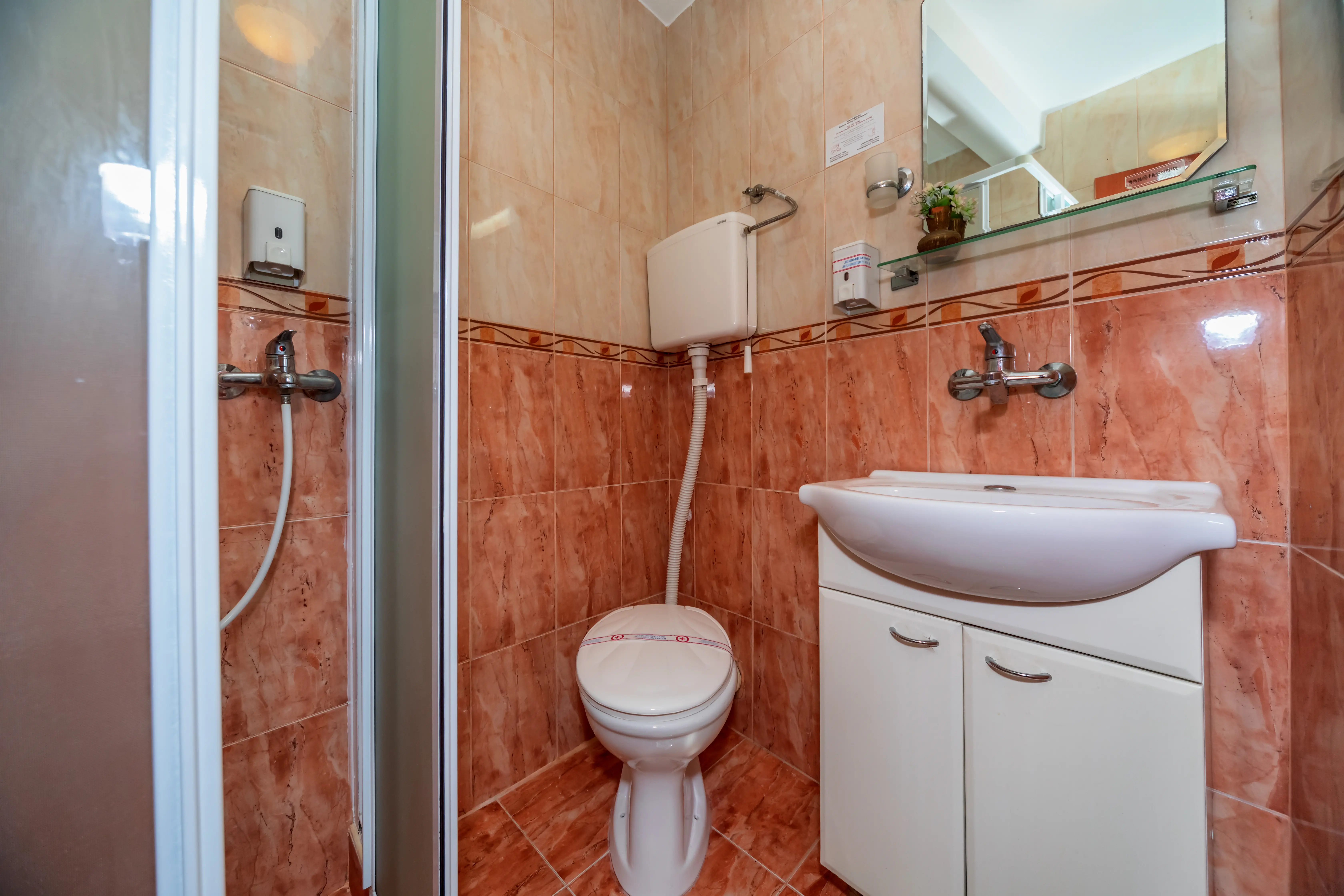 POD LOZOM ROOMS & APARTMENTS