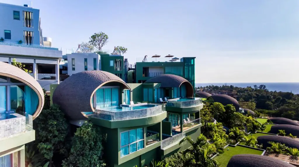 Crest Resort & Pool Villas photo 2