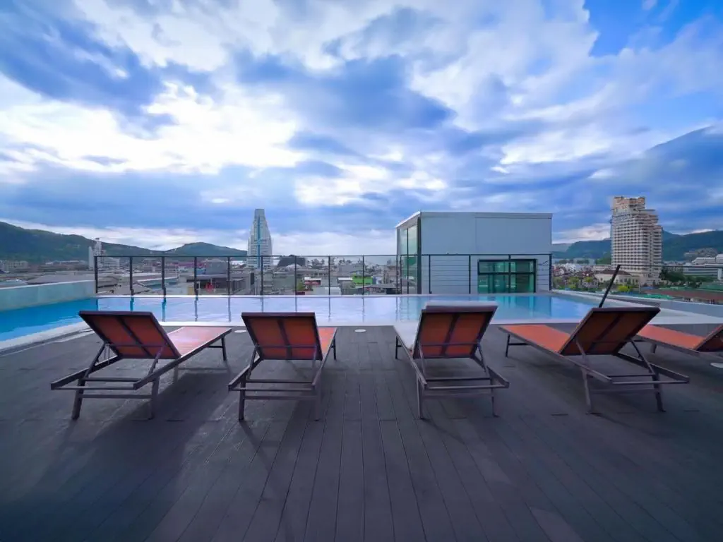 PHOENIX GRAND HOTEL