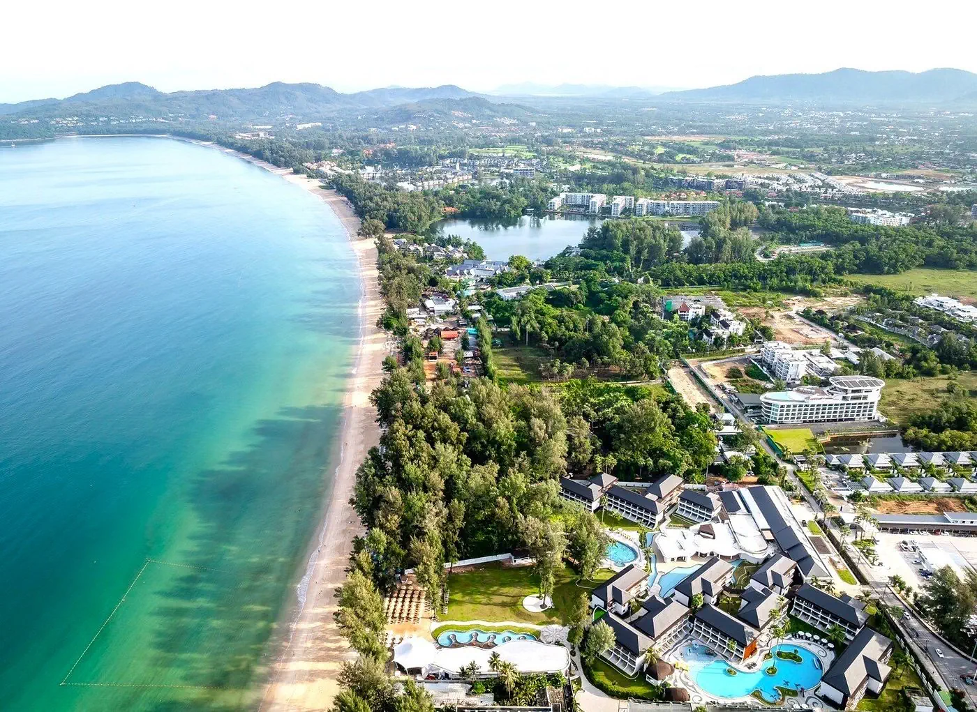 AMORA BEACH RESORT