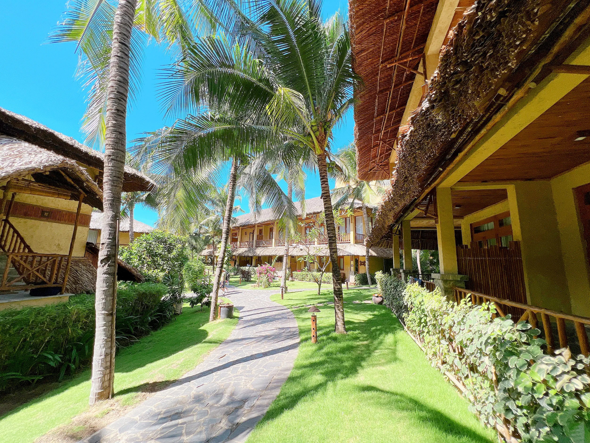 AROMA BEACH RESORT & SPA