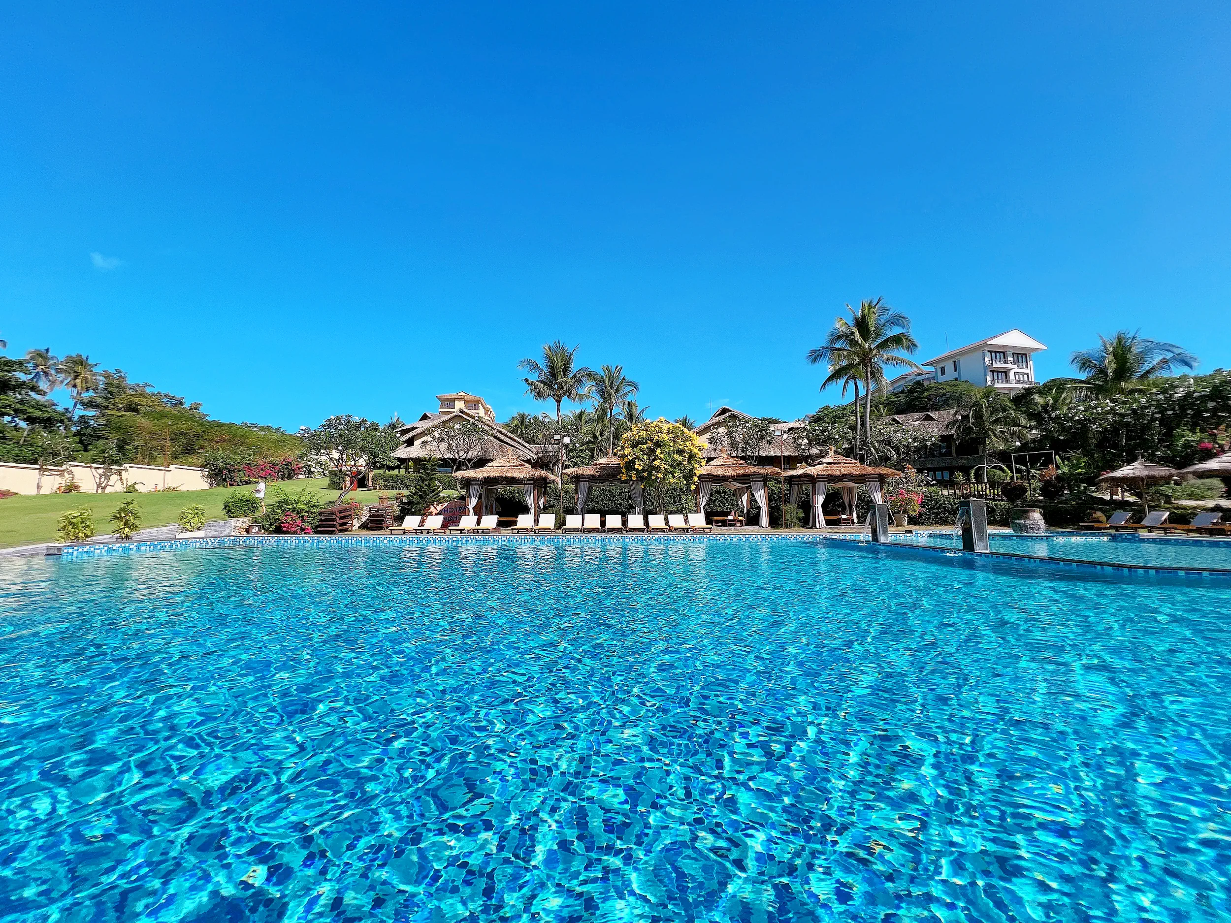 AROMA BEACH RESORT & SPA