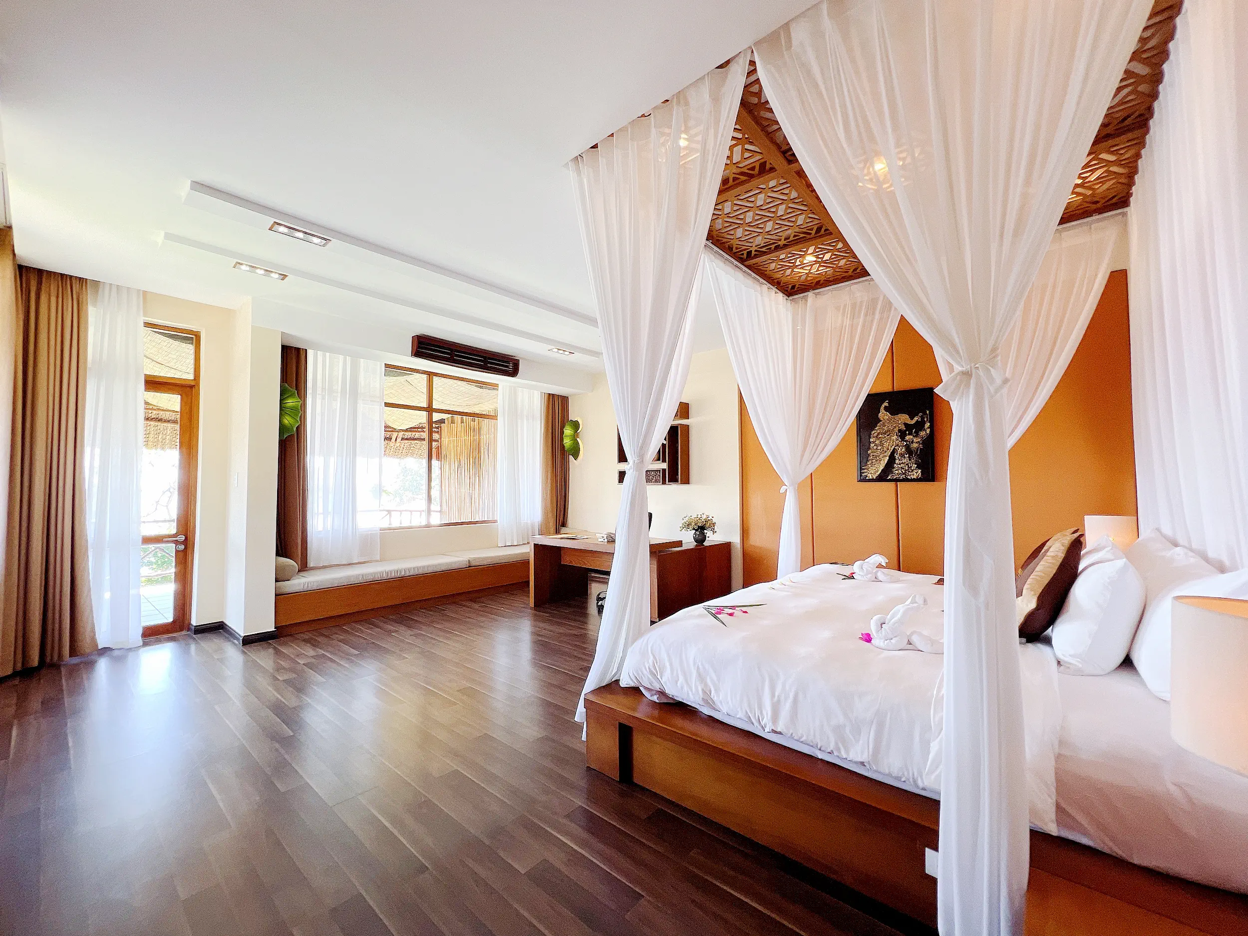 AROMA BEACH RESORT & SPA