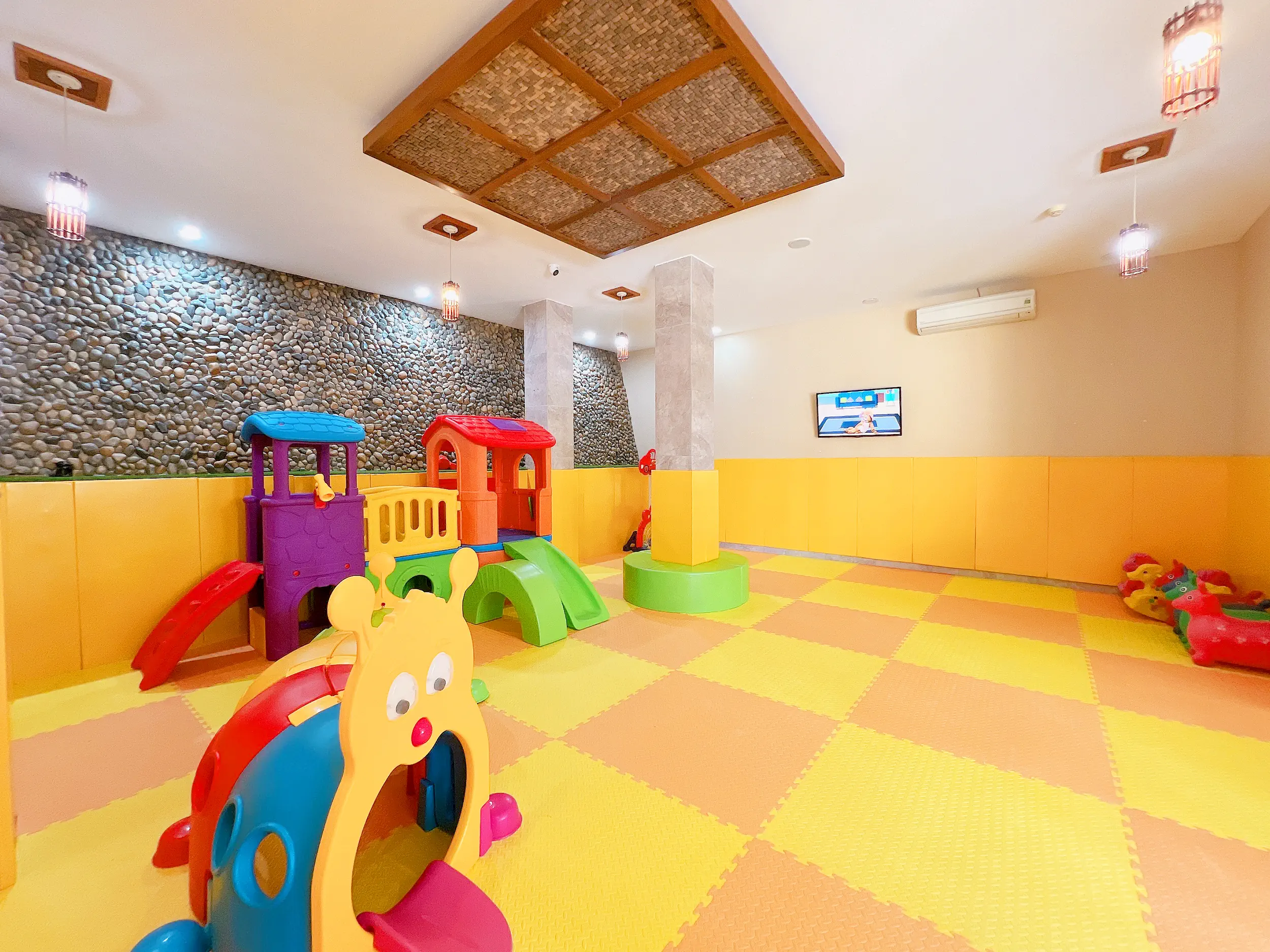 AROMA BEACH RESORT & SPA