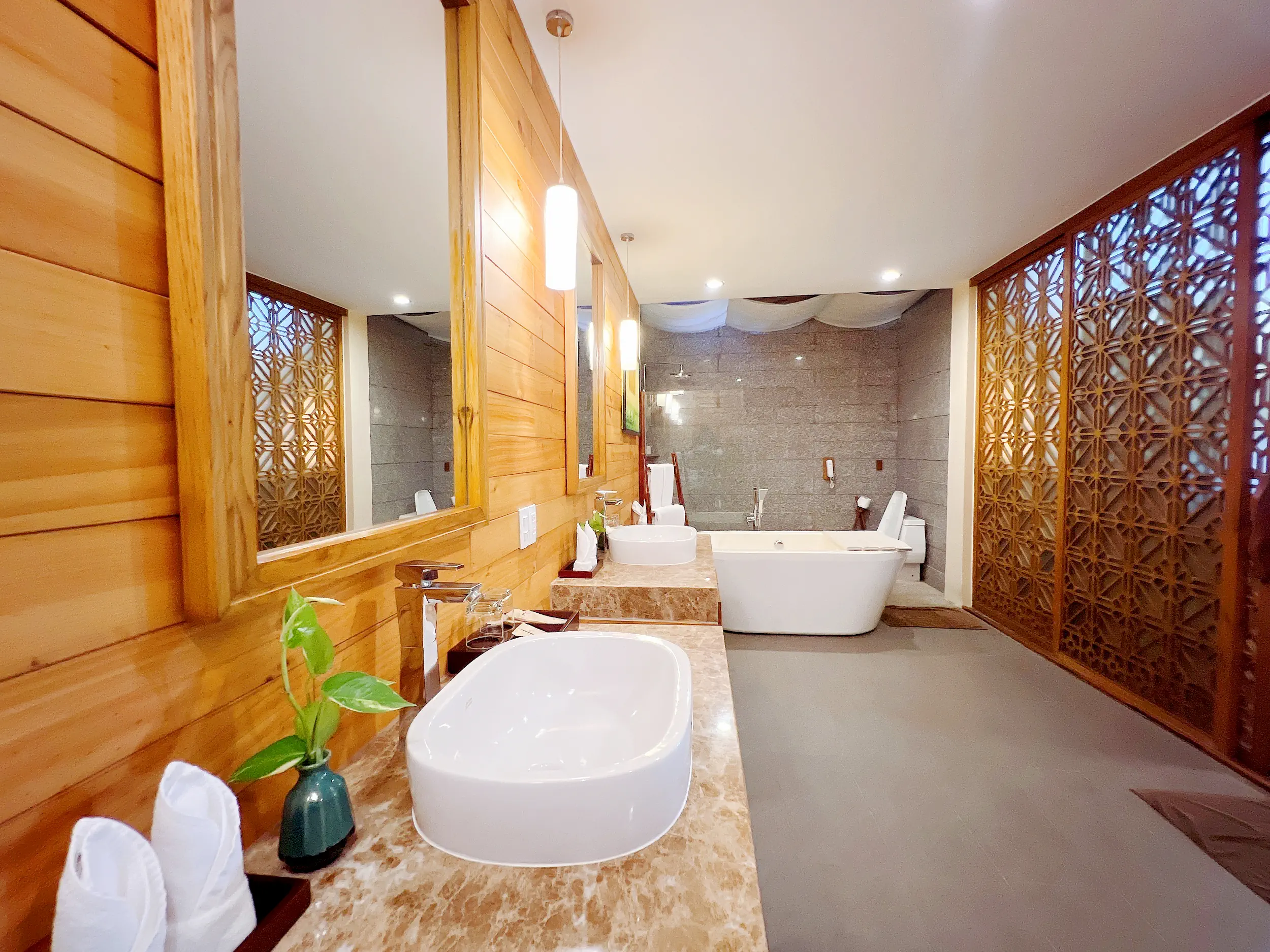 AROMA BEACH RESORT & SPA