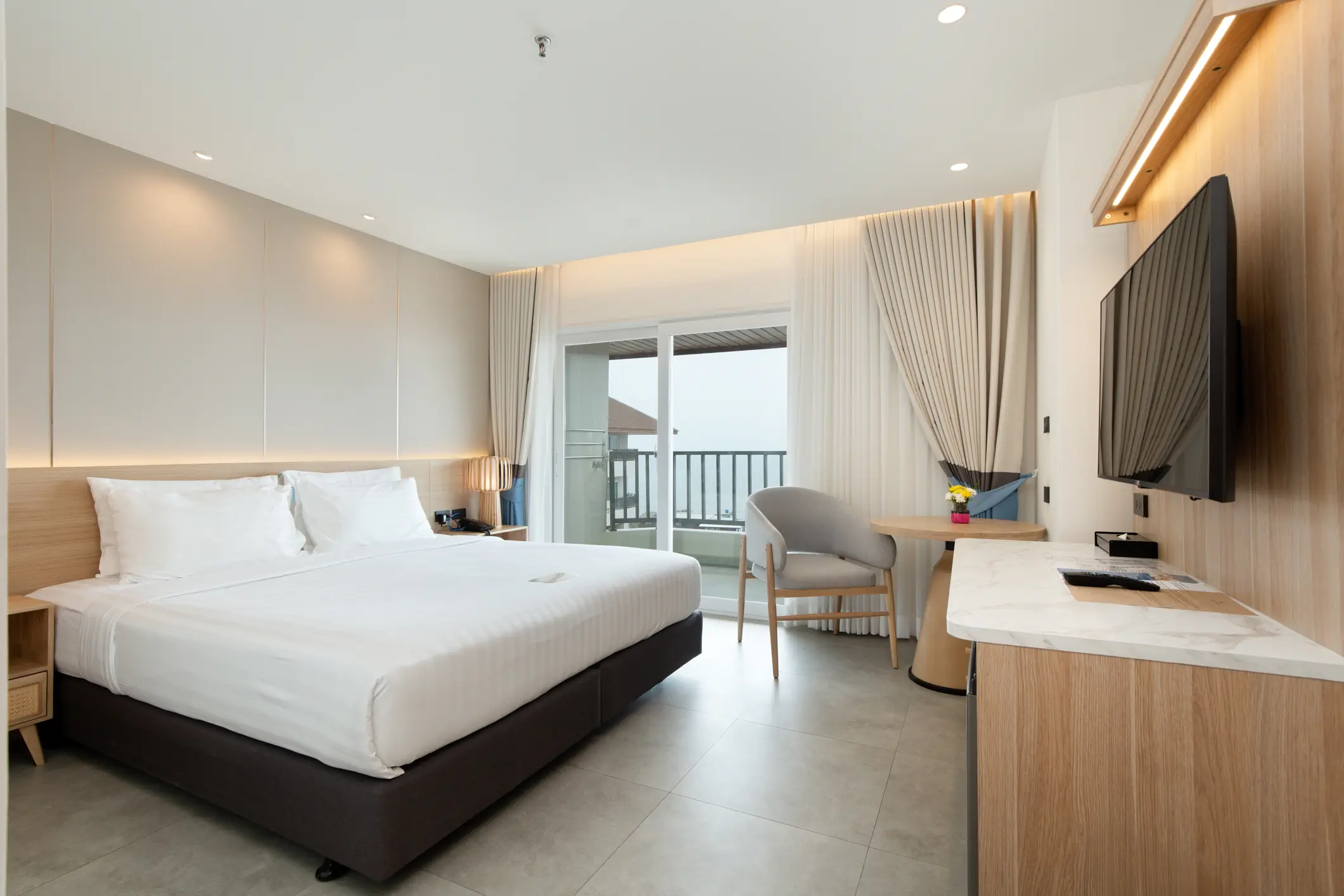 Jomtien Thani - zdjęcie 18