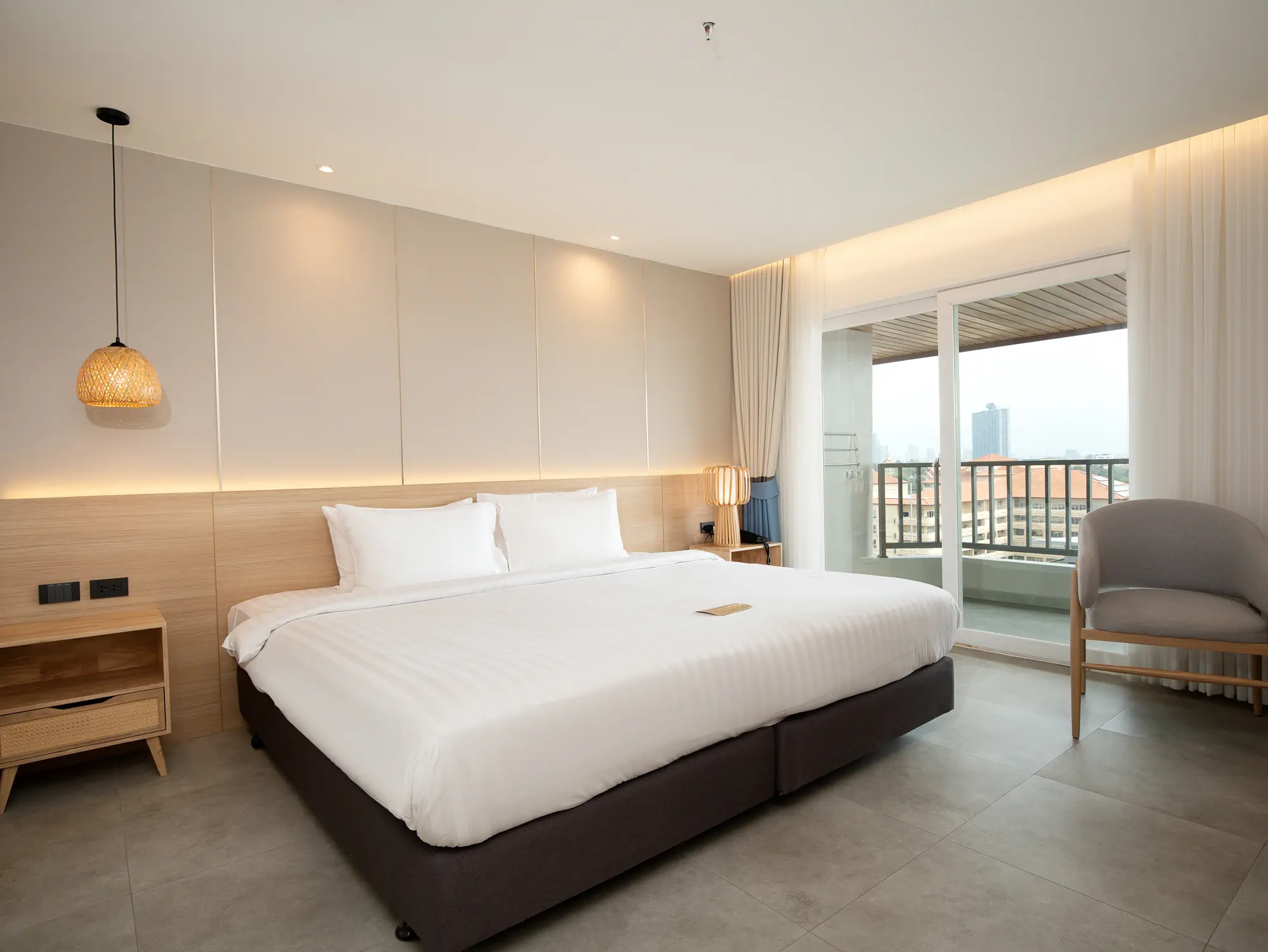 Jomtien Thani - zdjęcie 7