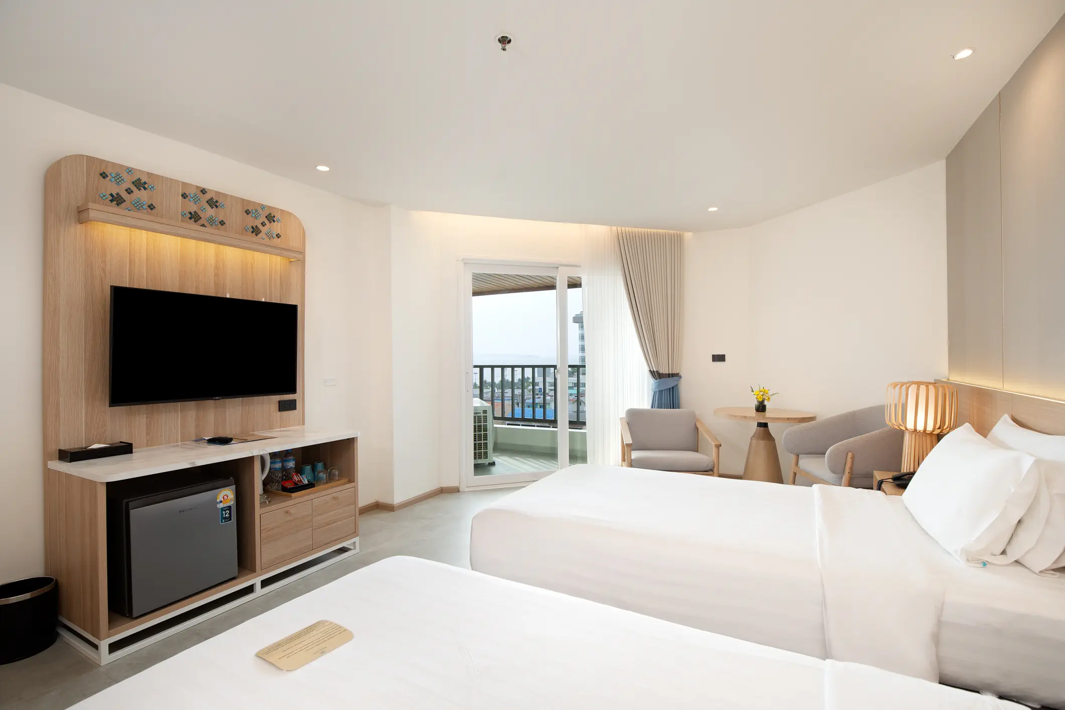 Jomtien Thani - zdjęcie 16