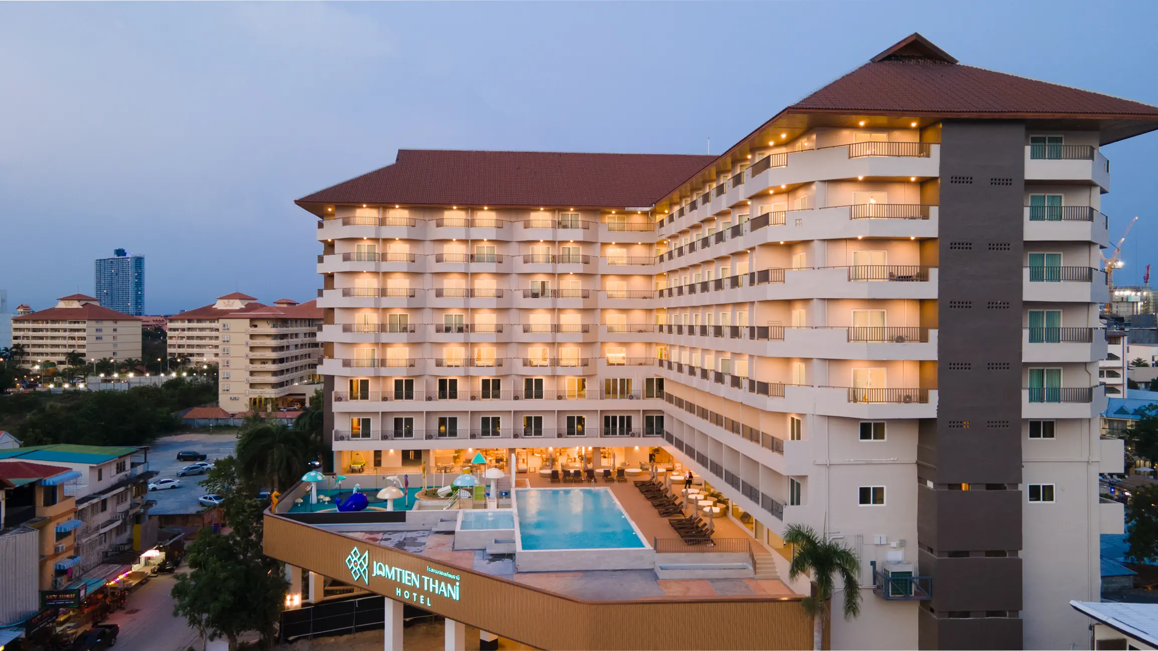 Jomtien Thani - zdjęcie 4
