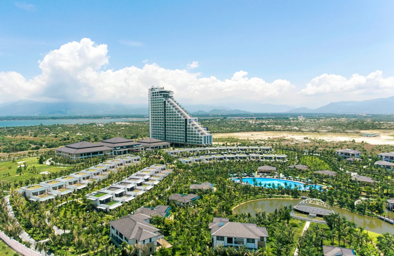 Duyen Ha Resort Cam Ranh - zdjęcie 2
