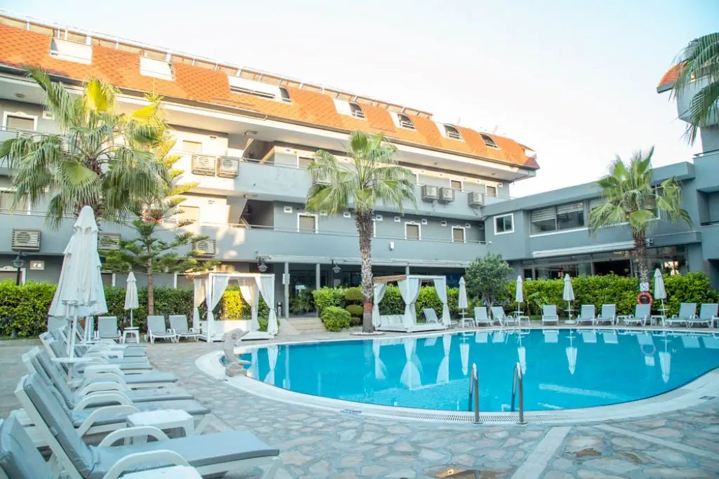 SUN CITY SIDE HOTEL