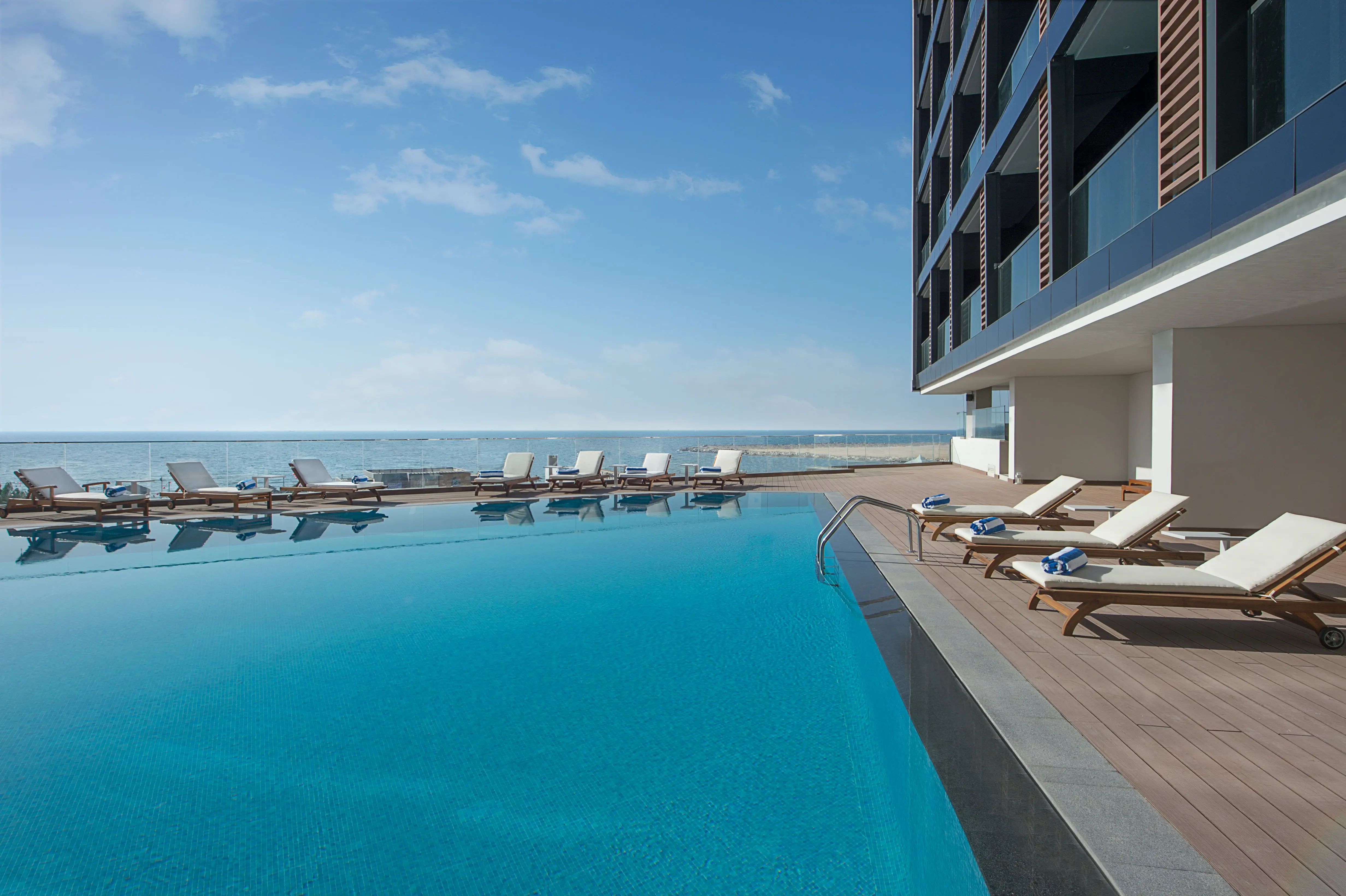 Wyndham Garden Ajman Corniche - zdjęcie 22