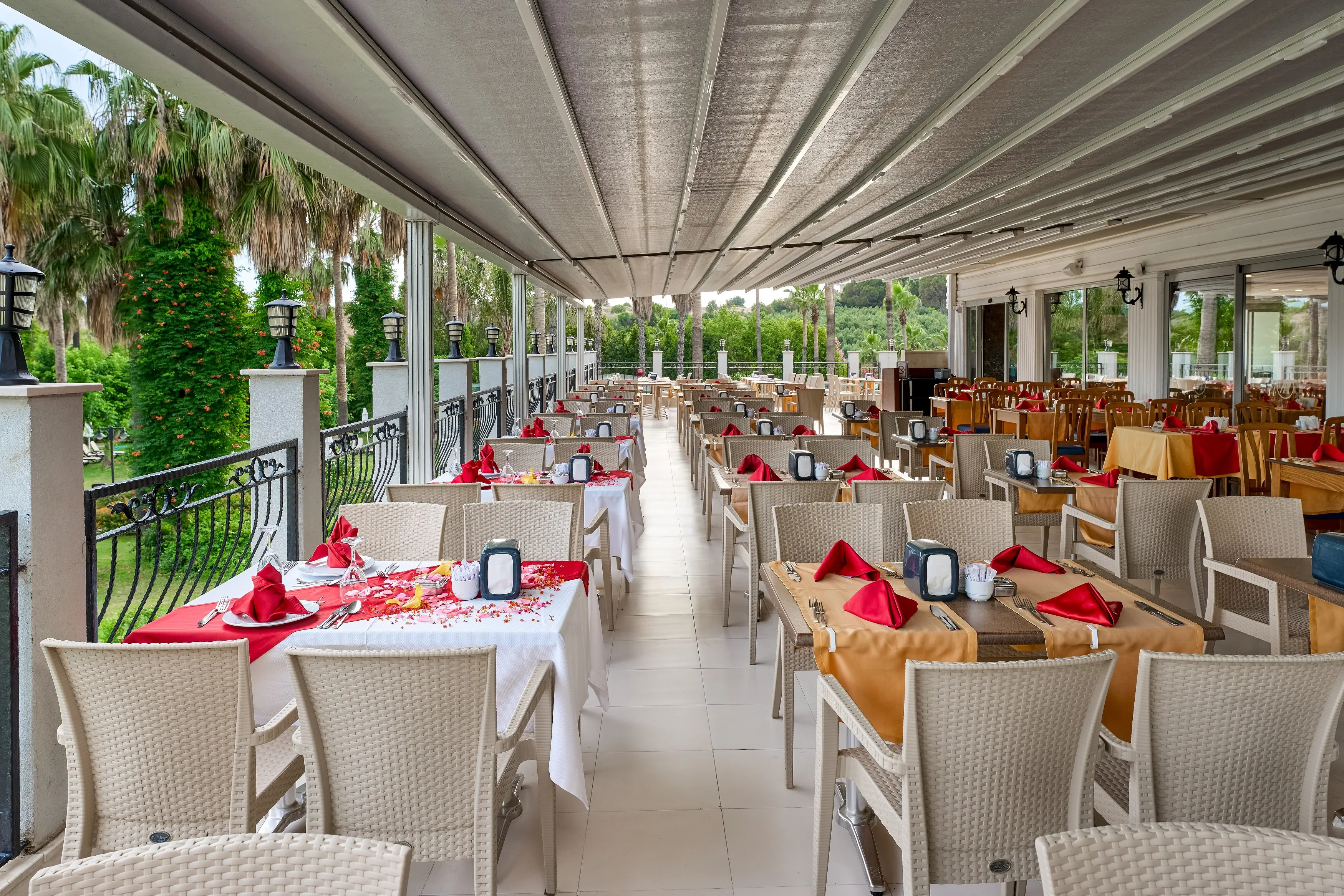 Royal Atlantis Beach (Side) - zdjęcie 26