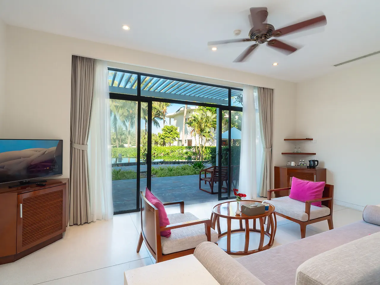 Riviera Beach Resort & Spa Cam Ranh - zdjęcie 43