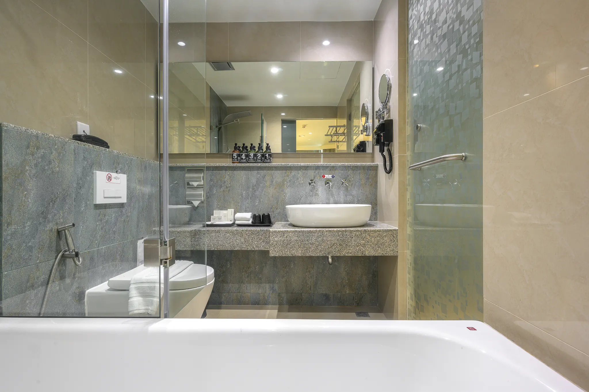ZENSEANA RESORT & SPA