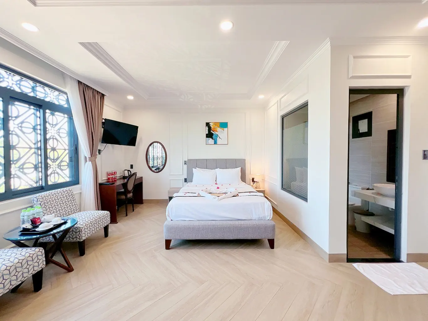 MALIBU RESORT