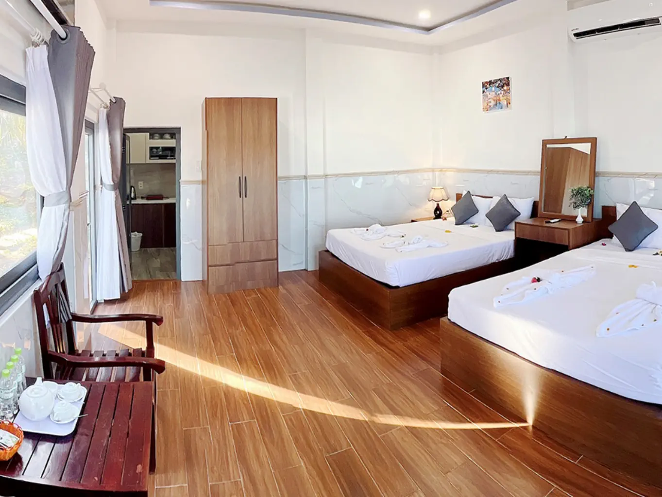 MALIBU RESORT