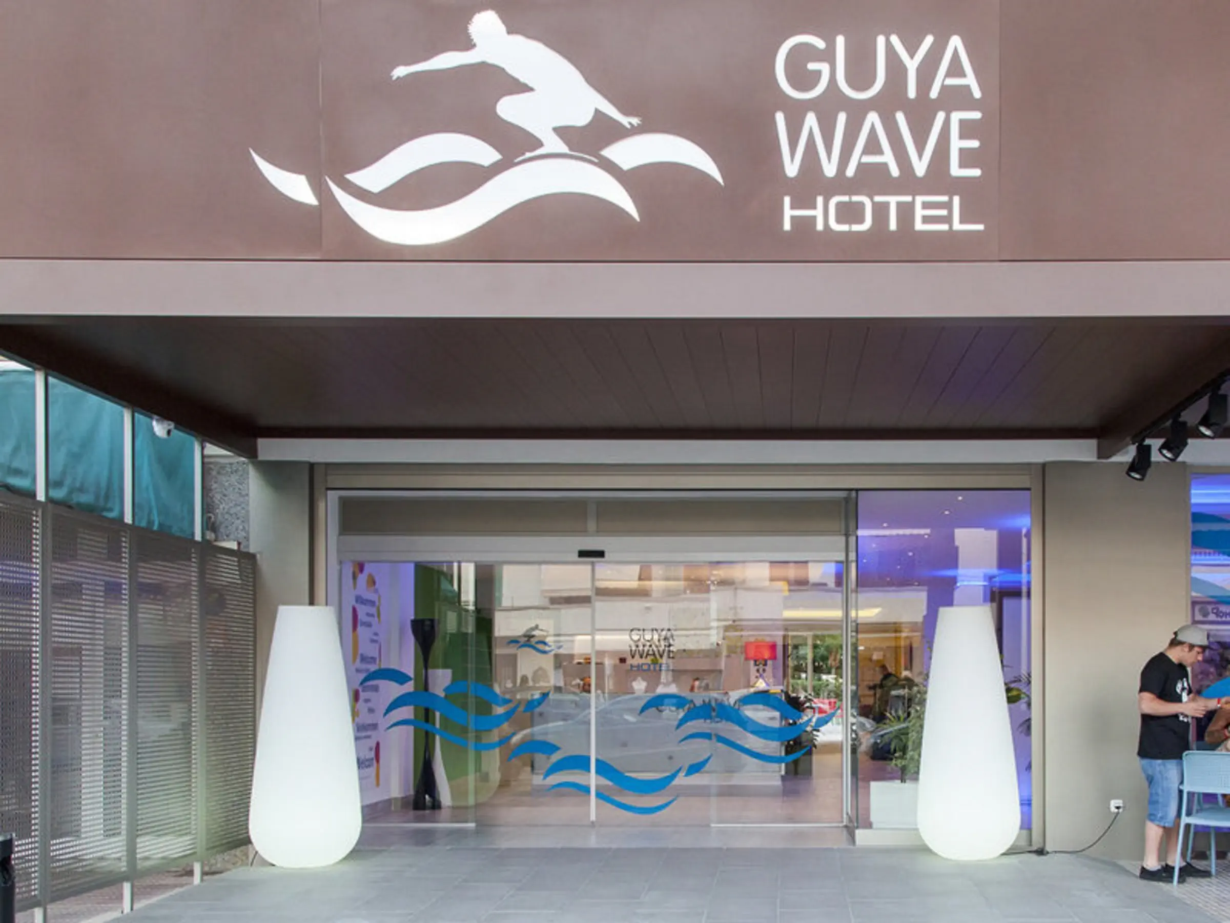 Guya Wave