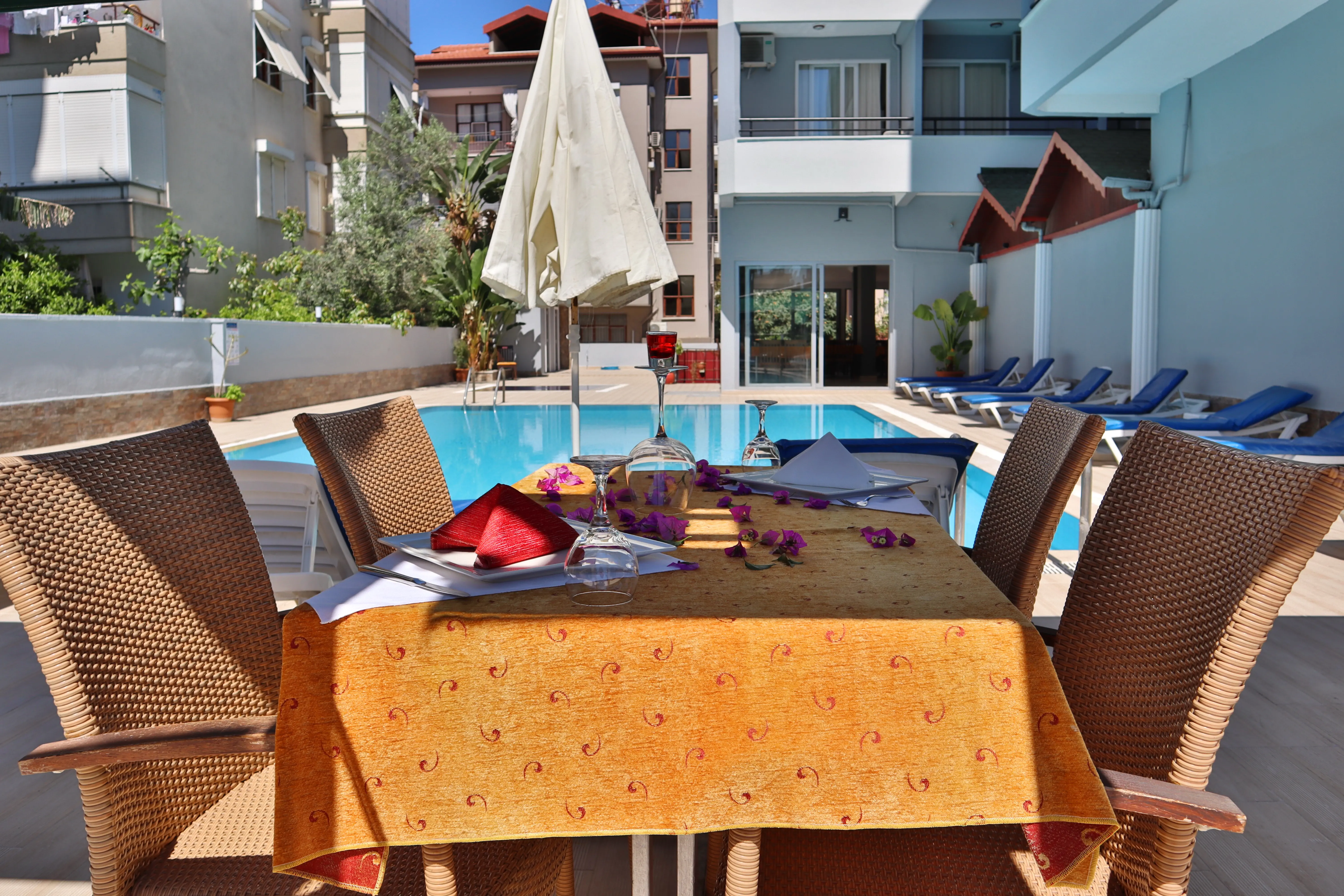 KLEOPATRA SMILE HOTEL