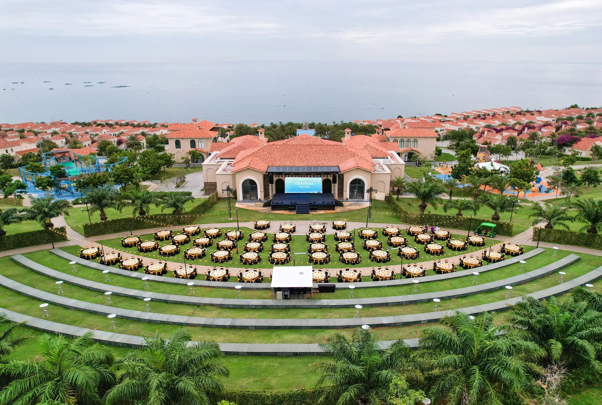 CENTARA MIRAGE RESORT MUI NE
