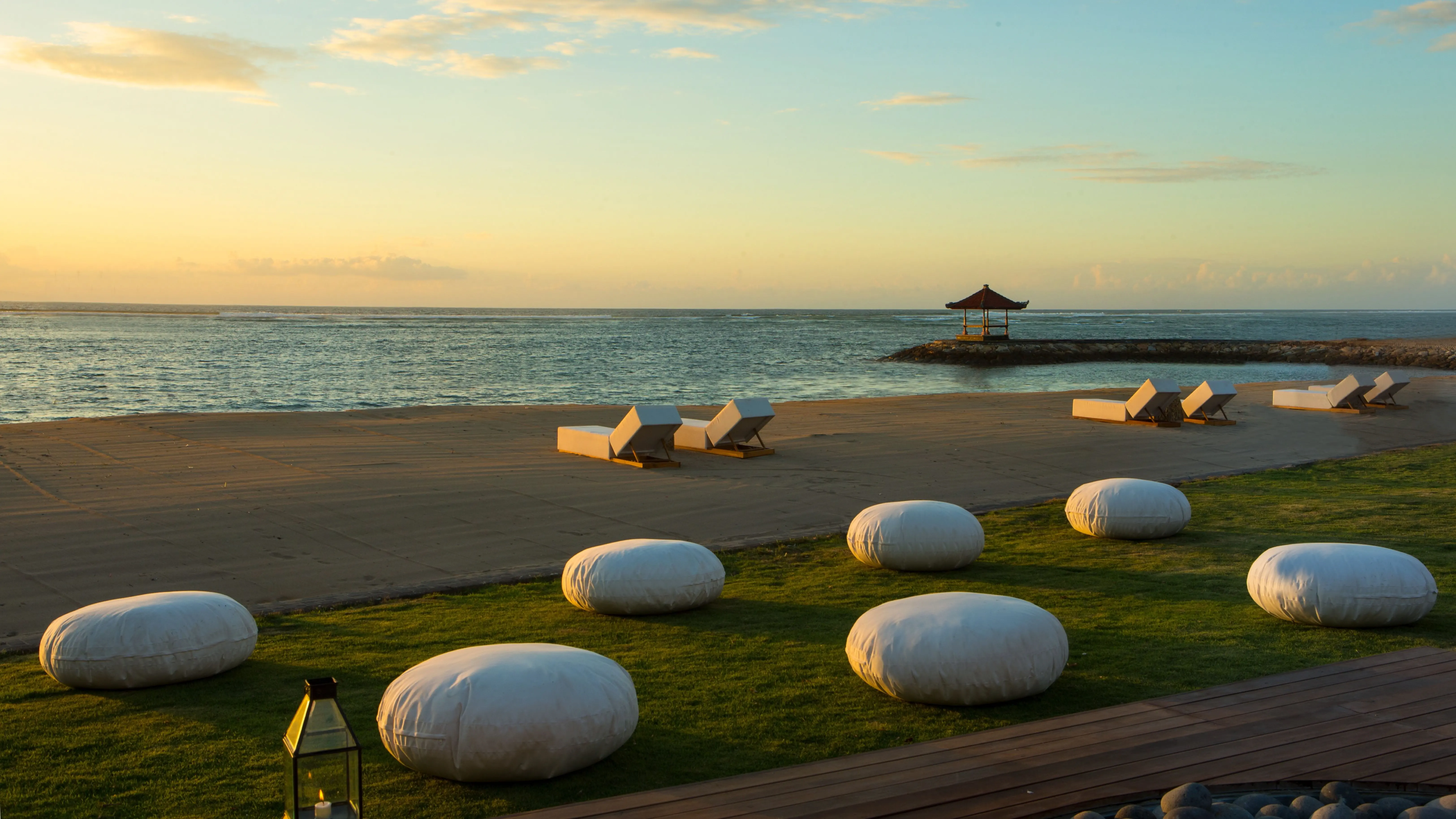 SADARA BOUTIQUE BEACH RESORT BALI