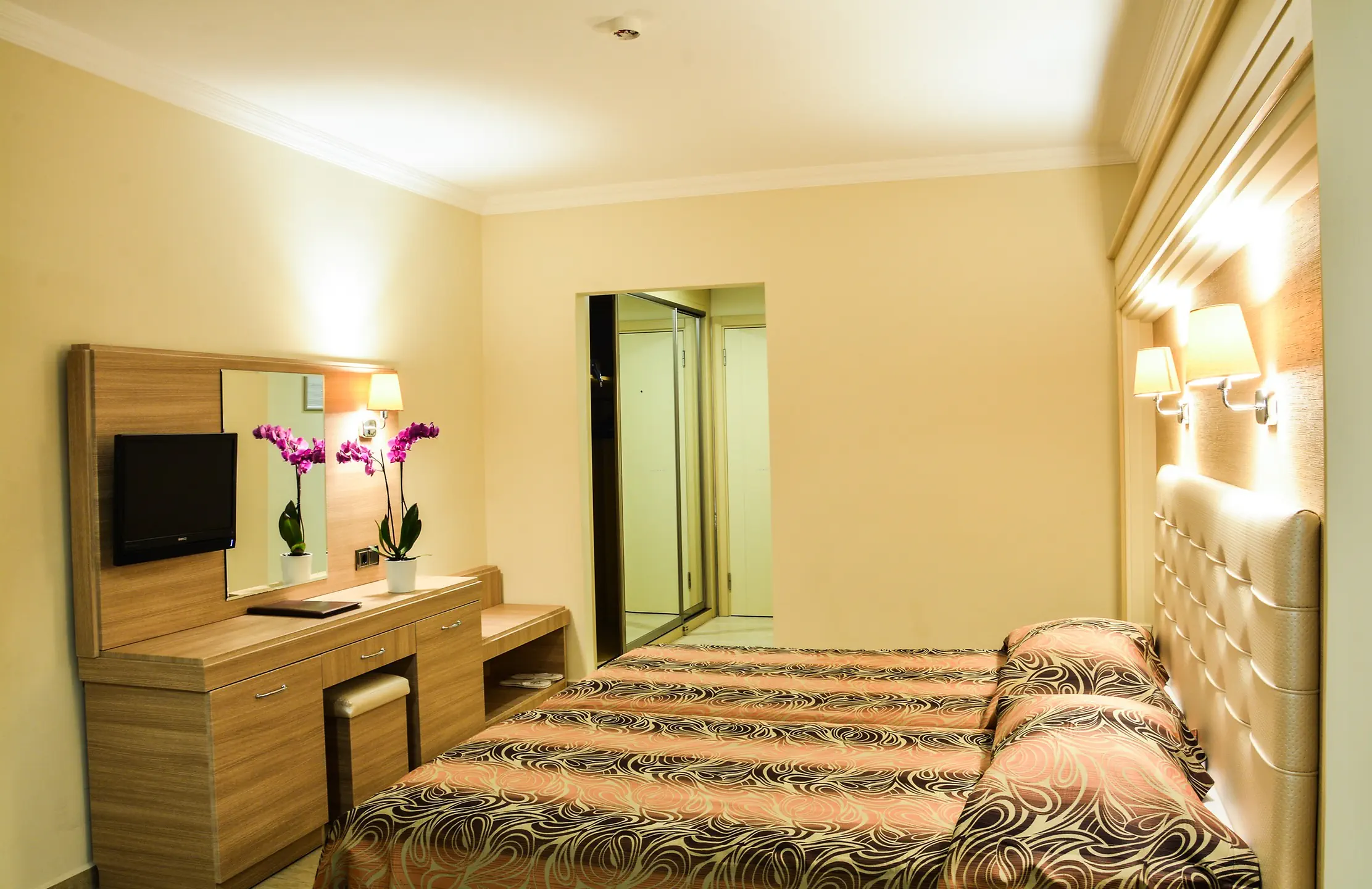 AZKA HOTEL