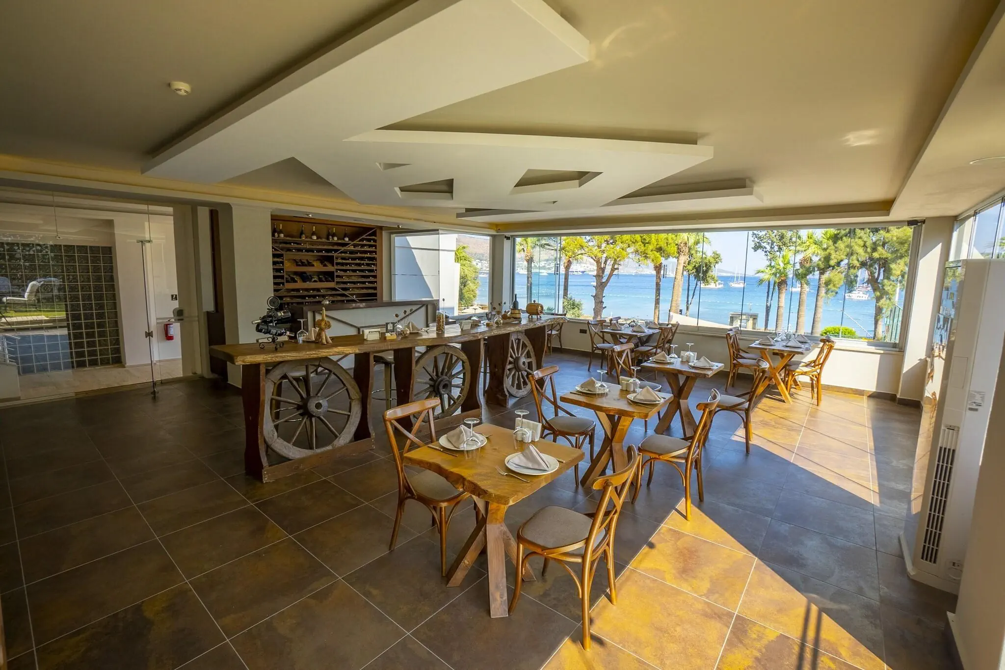 AZKA HOTEL