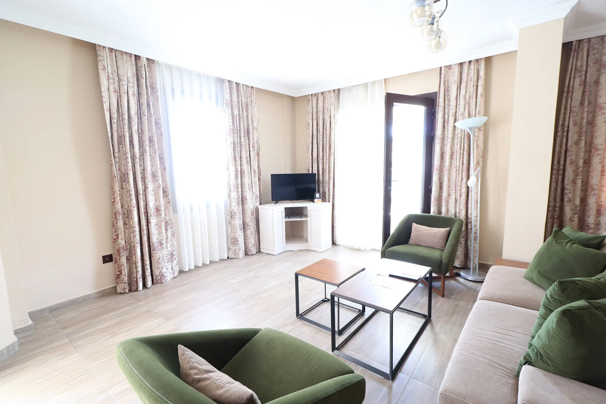 AZKA HOTEL