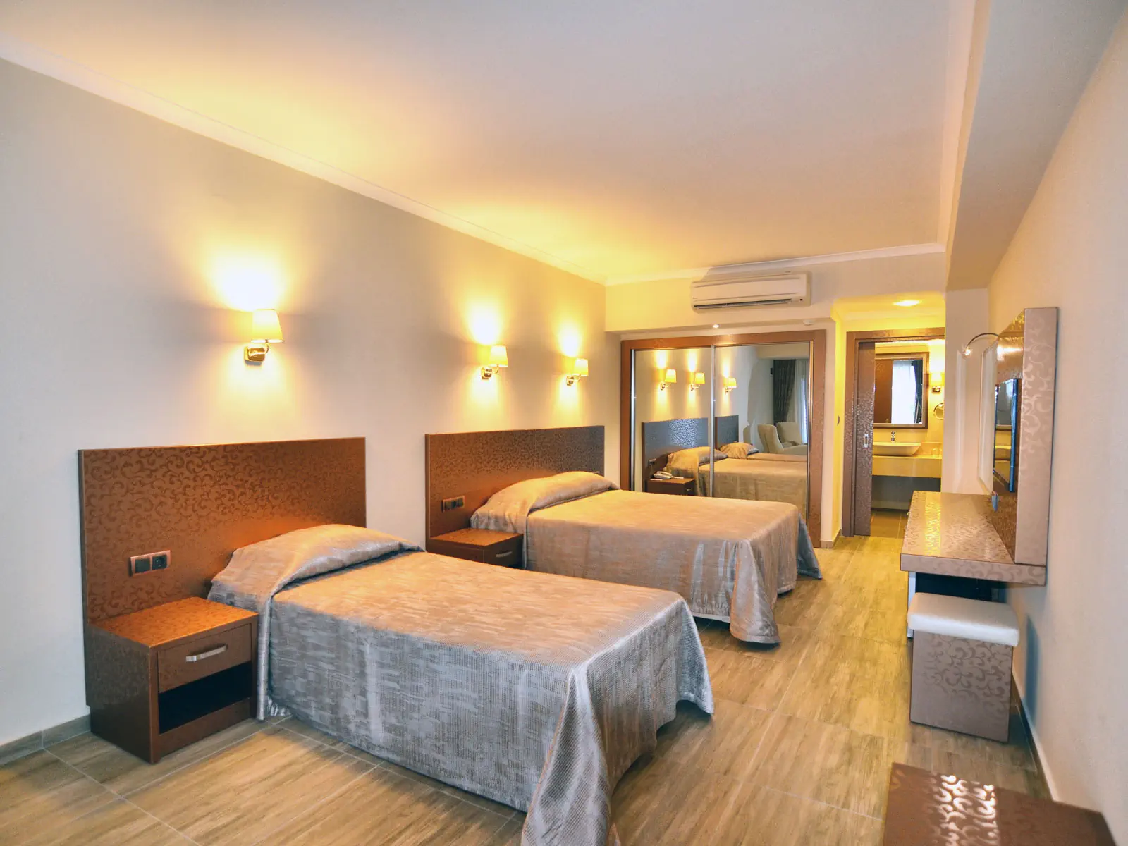 AZKA HOTEL