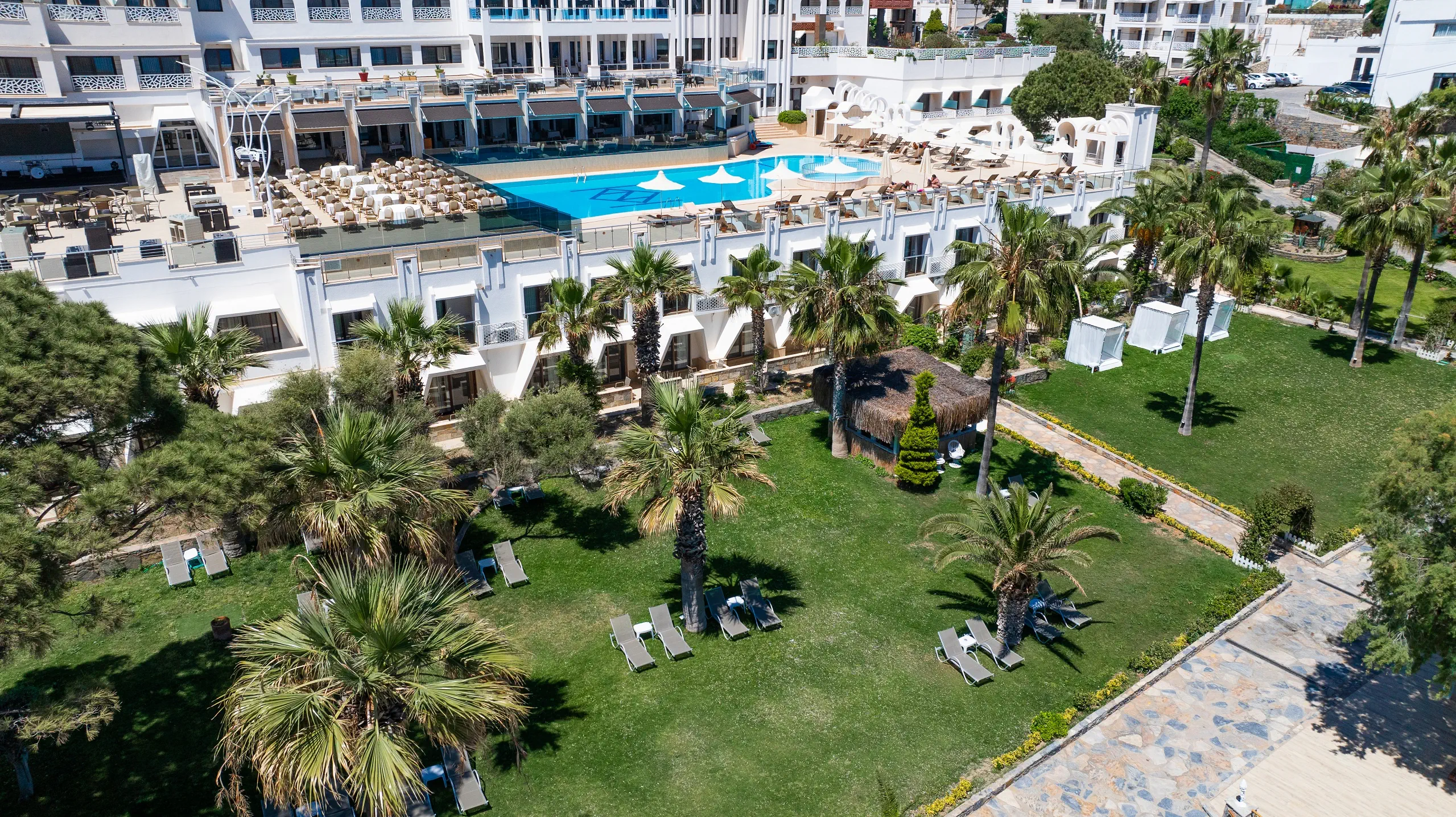 AZKA HOTEL