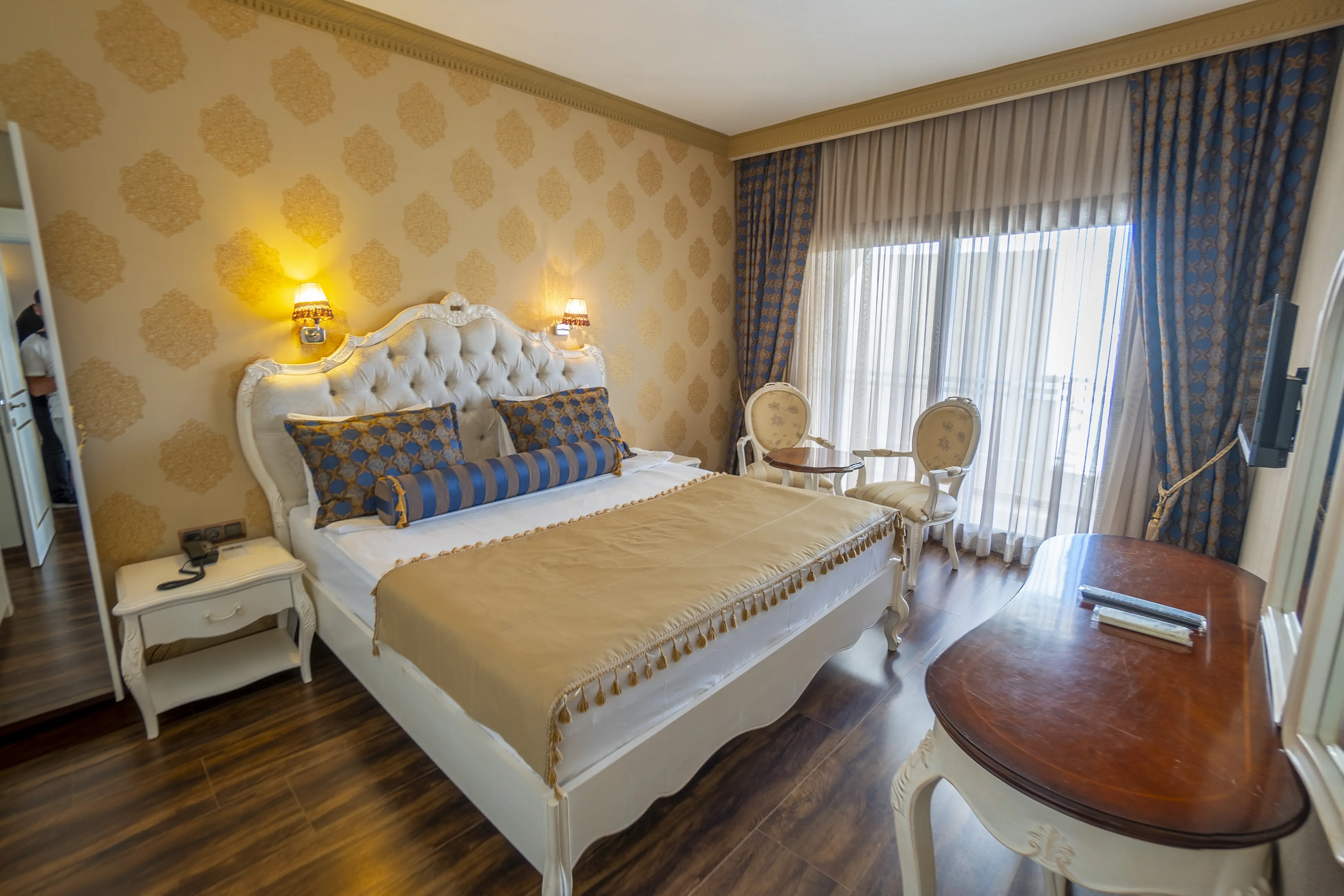 AZKA HOTEL