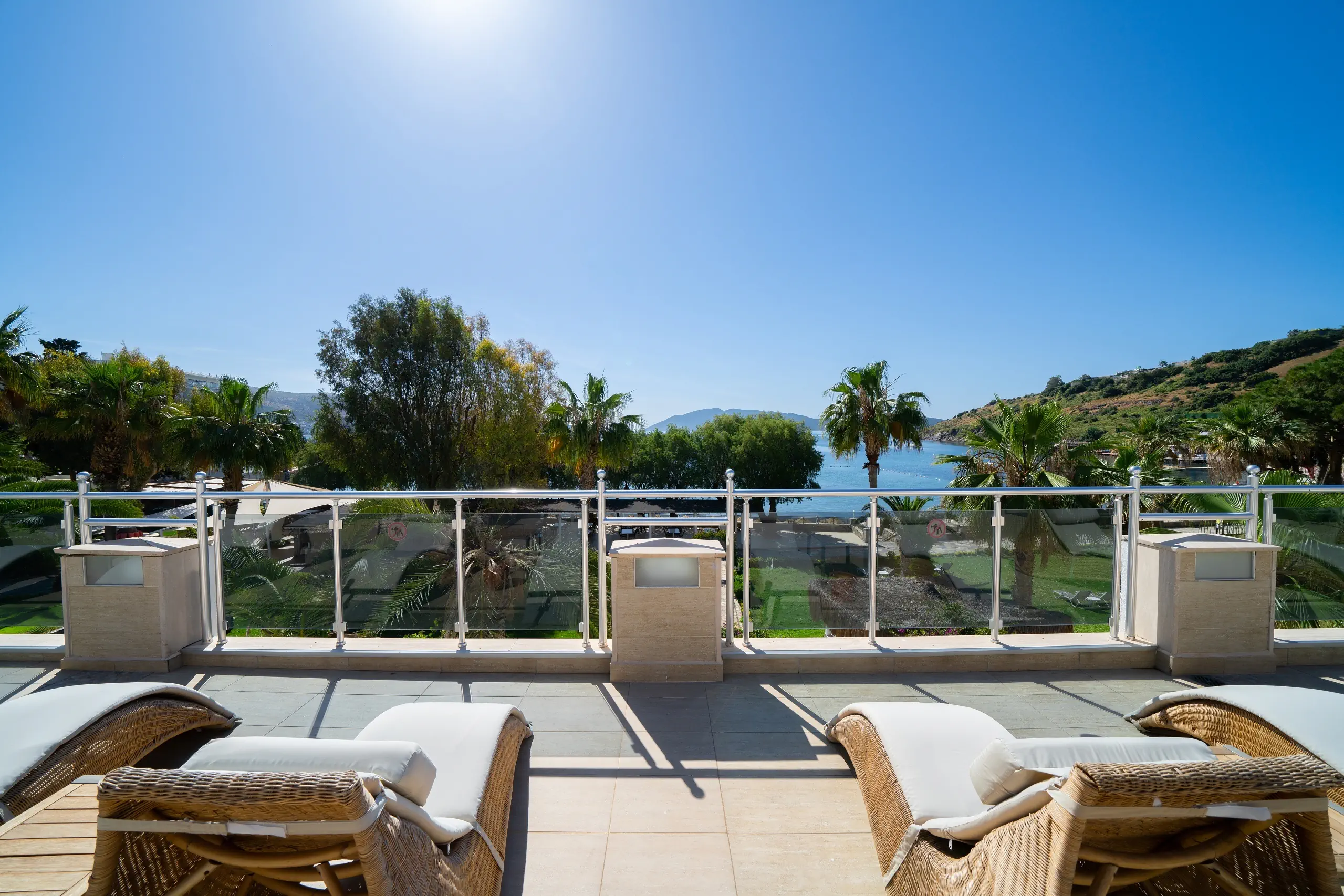 AZKA HOTEL
