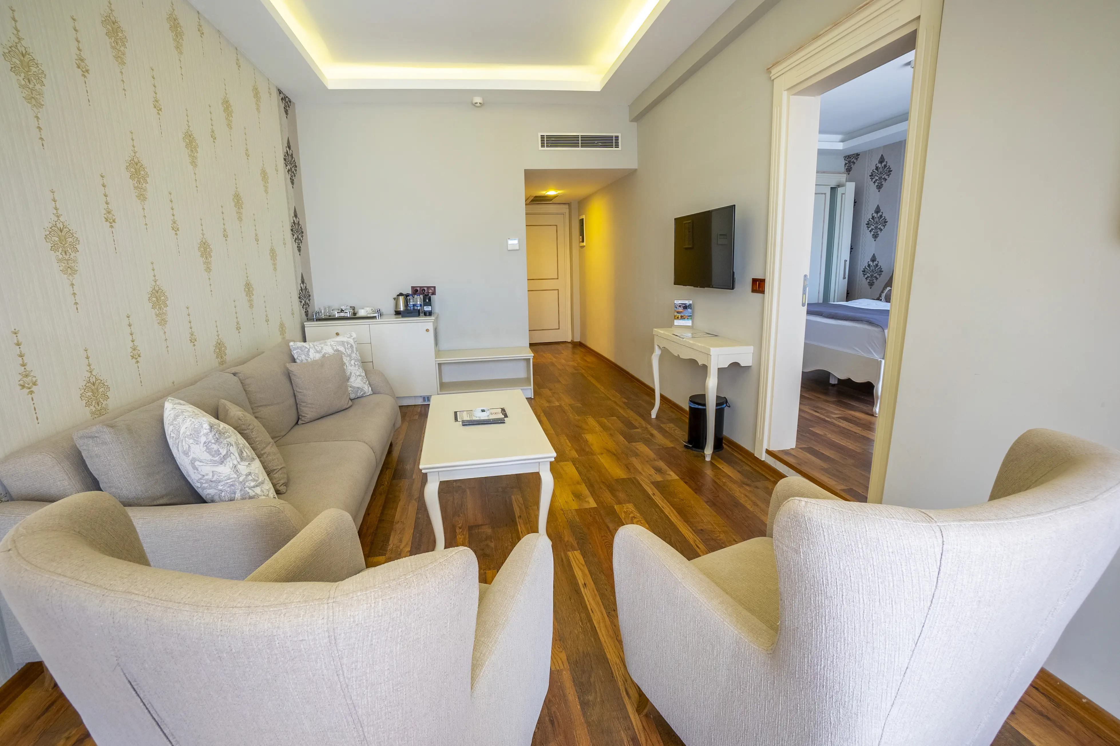 AZKA HOTEL