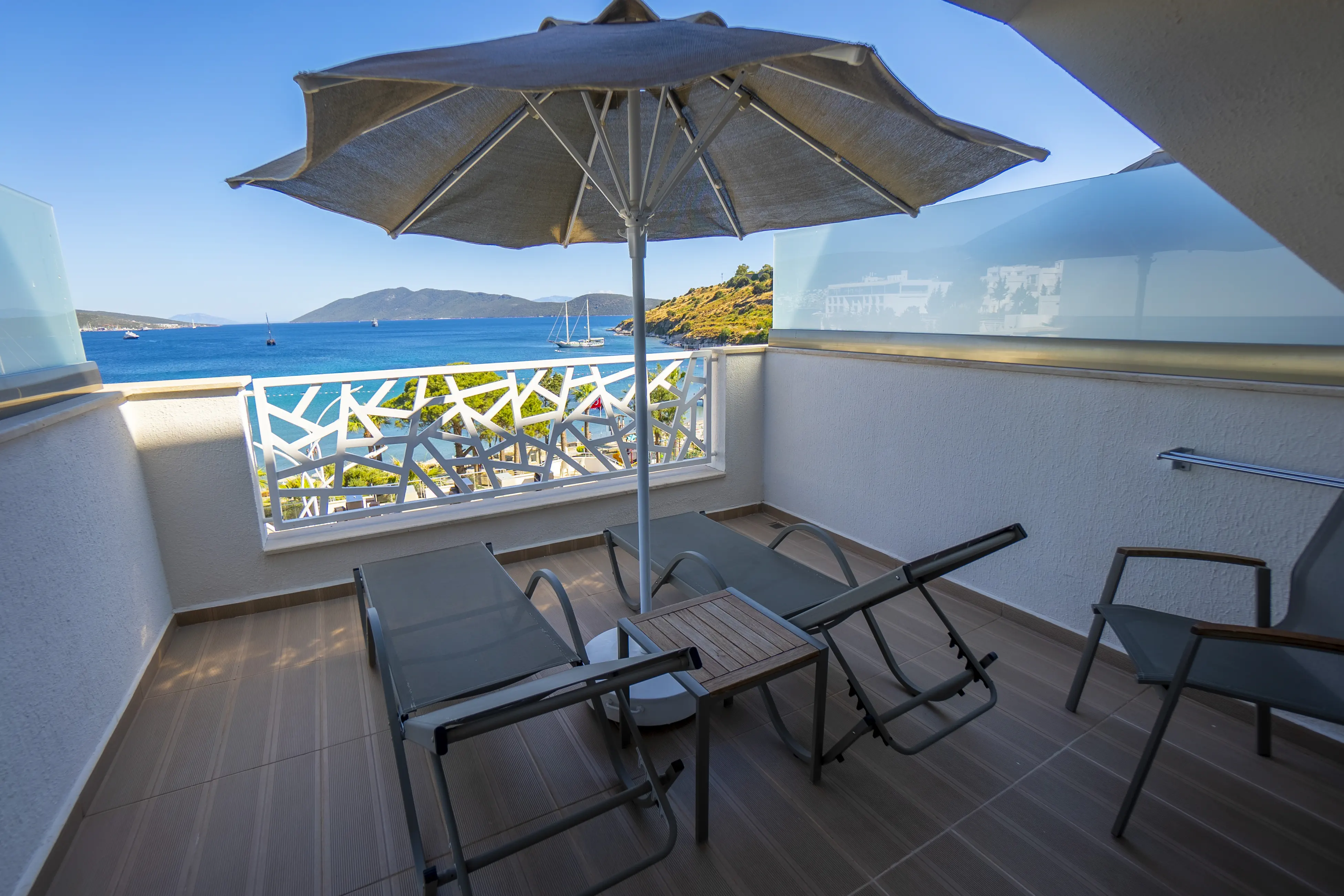 AZKA HOTEL