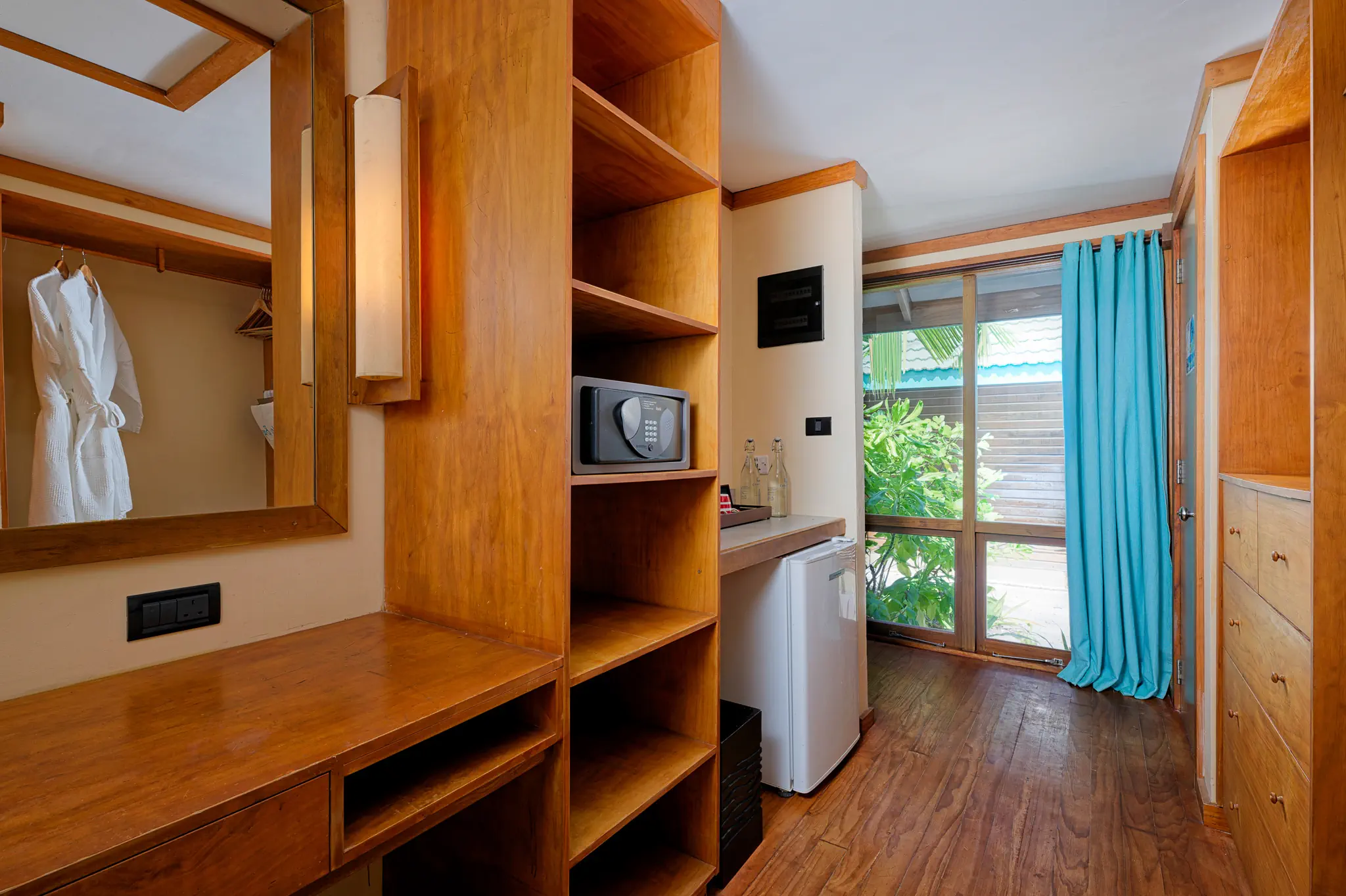 CANAREEF RESORT MALDIVES