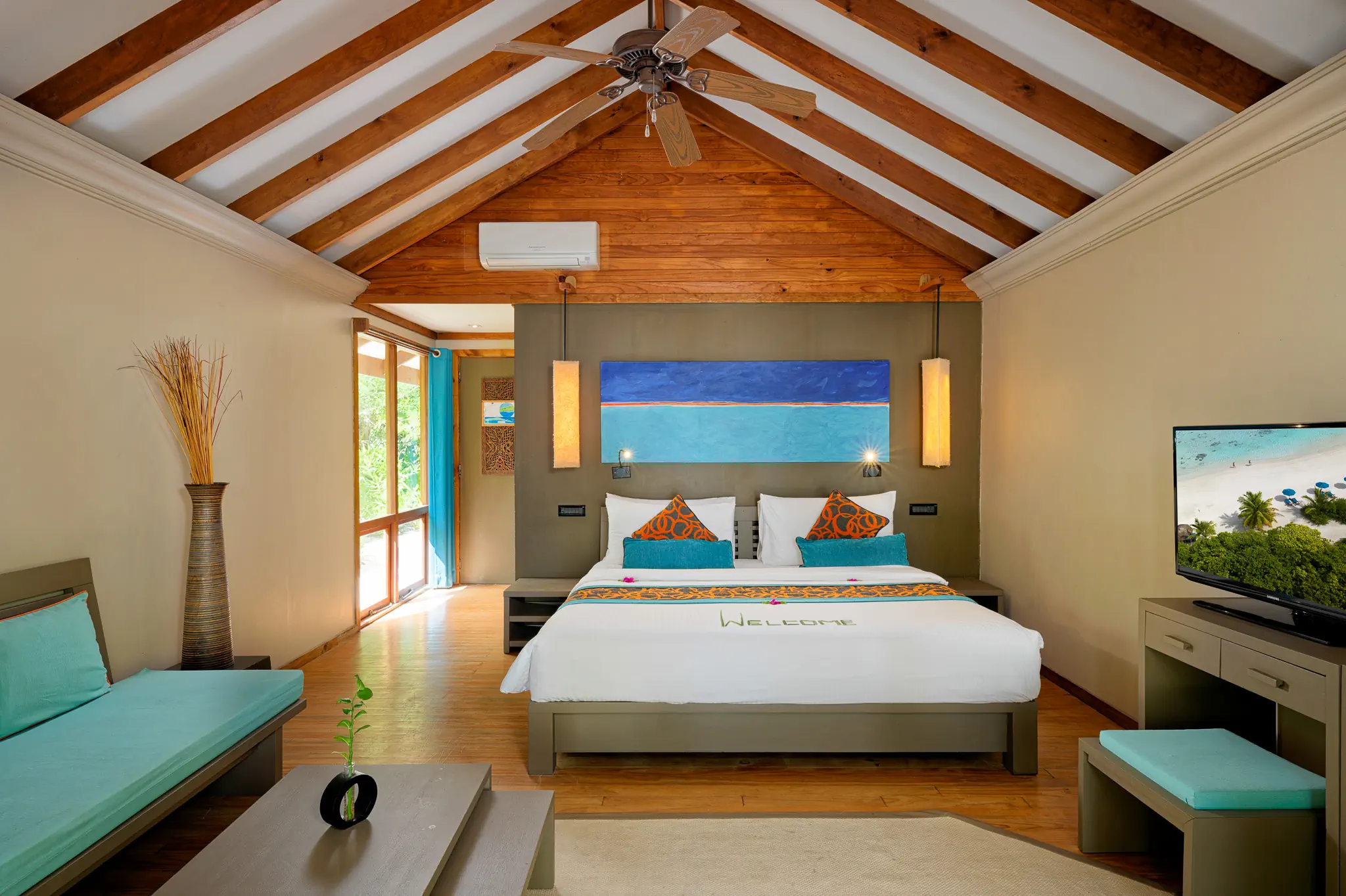 CANAREEF RESORT MALDIVES