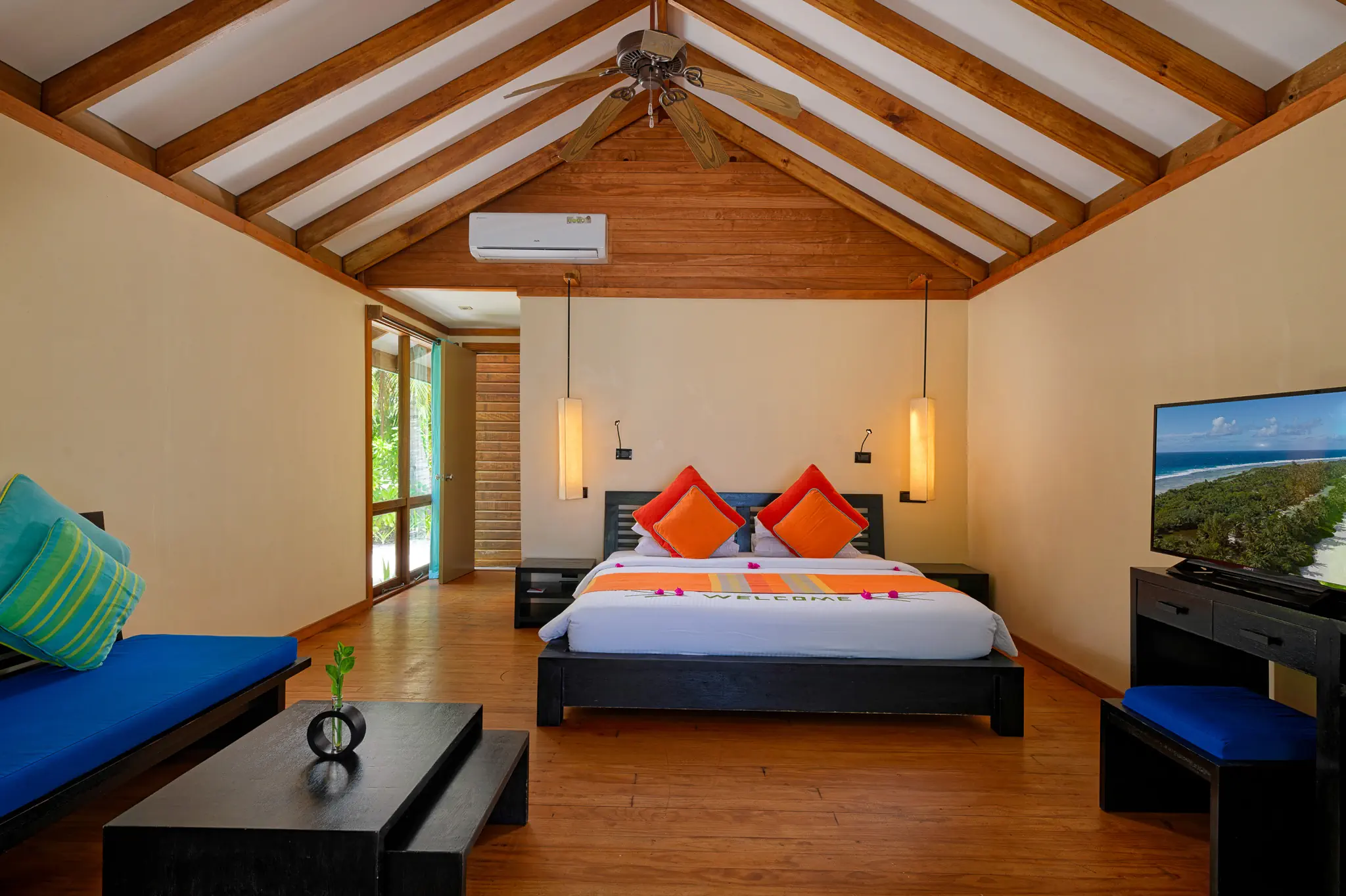 CANAREEF RESORT MALDIVES