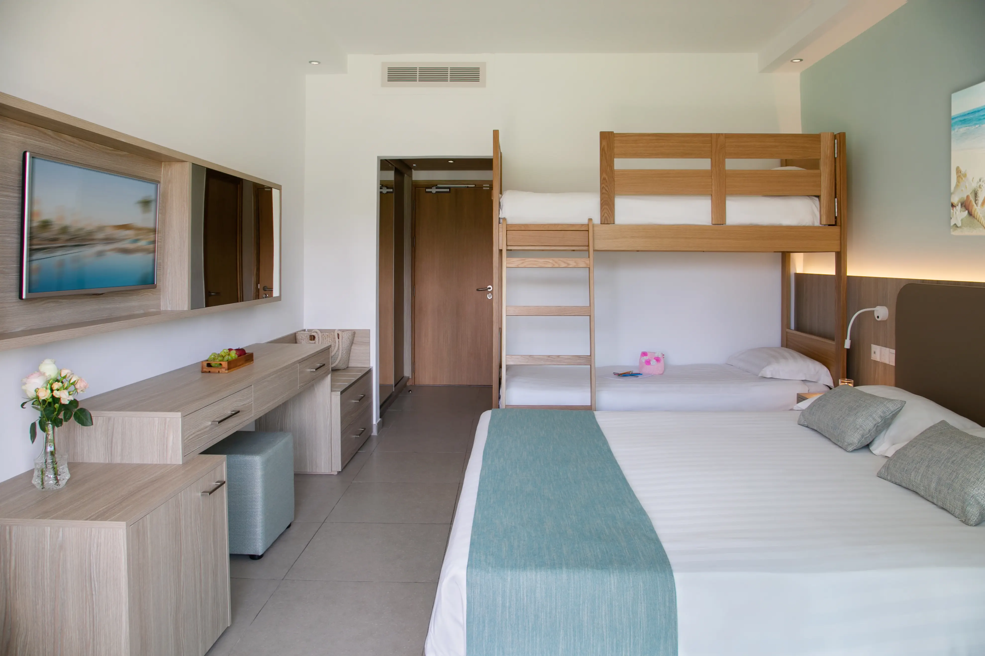 ASTERIAS BEACH HOTEL