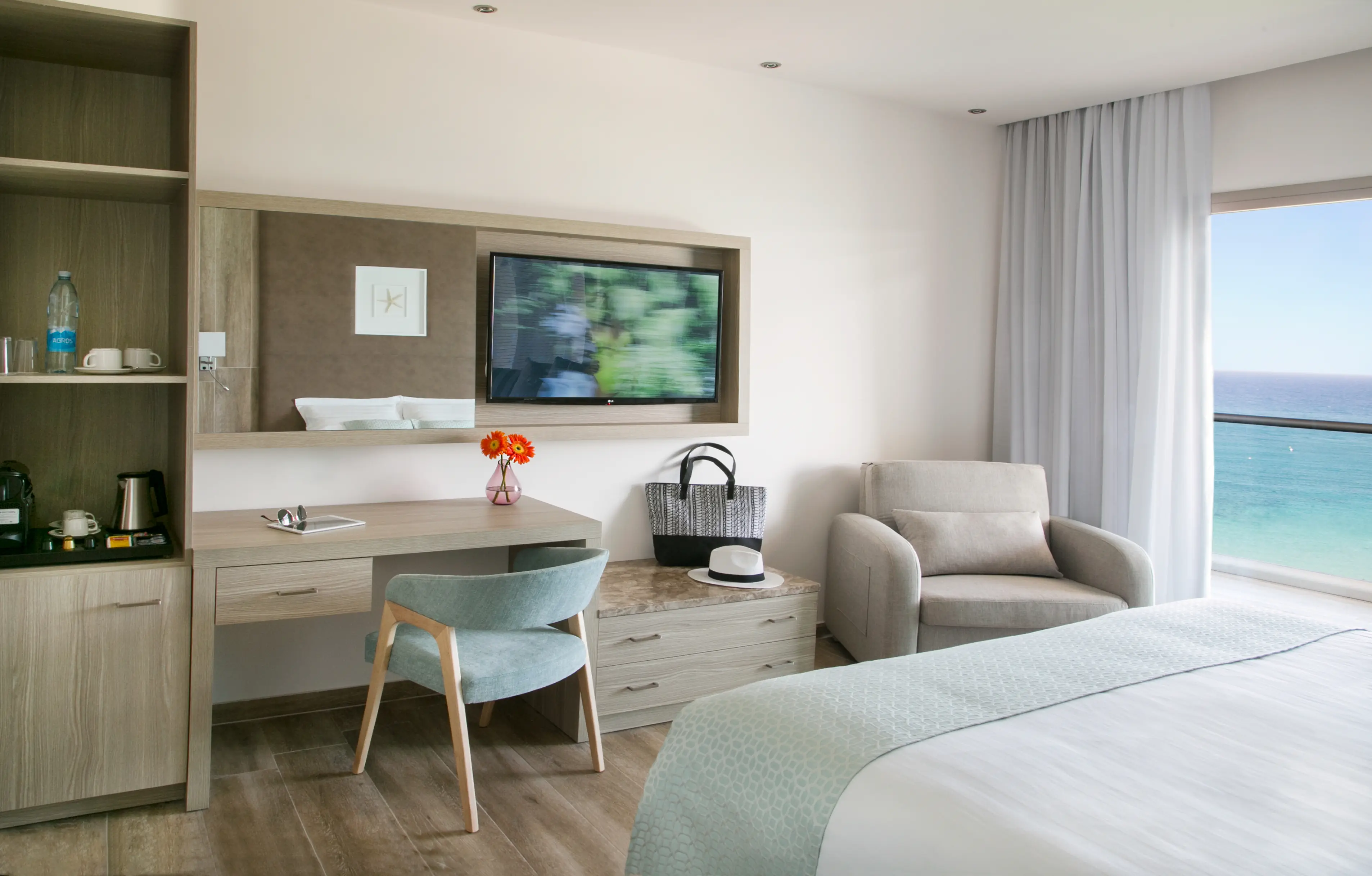ASTERIAS BEACH HOTEL